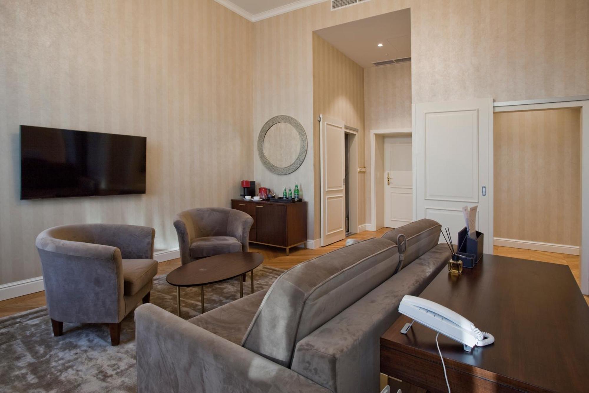 Presidential Suite