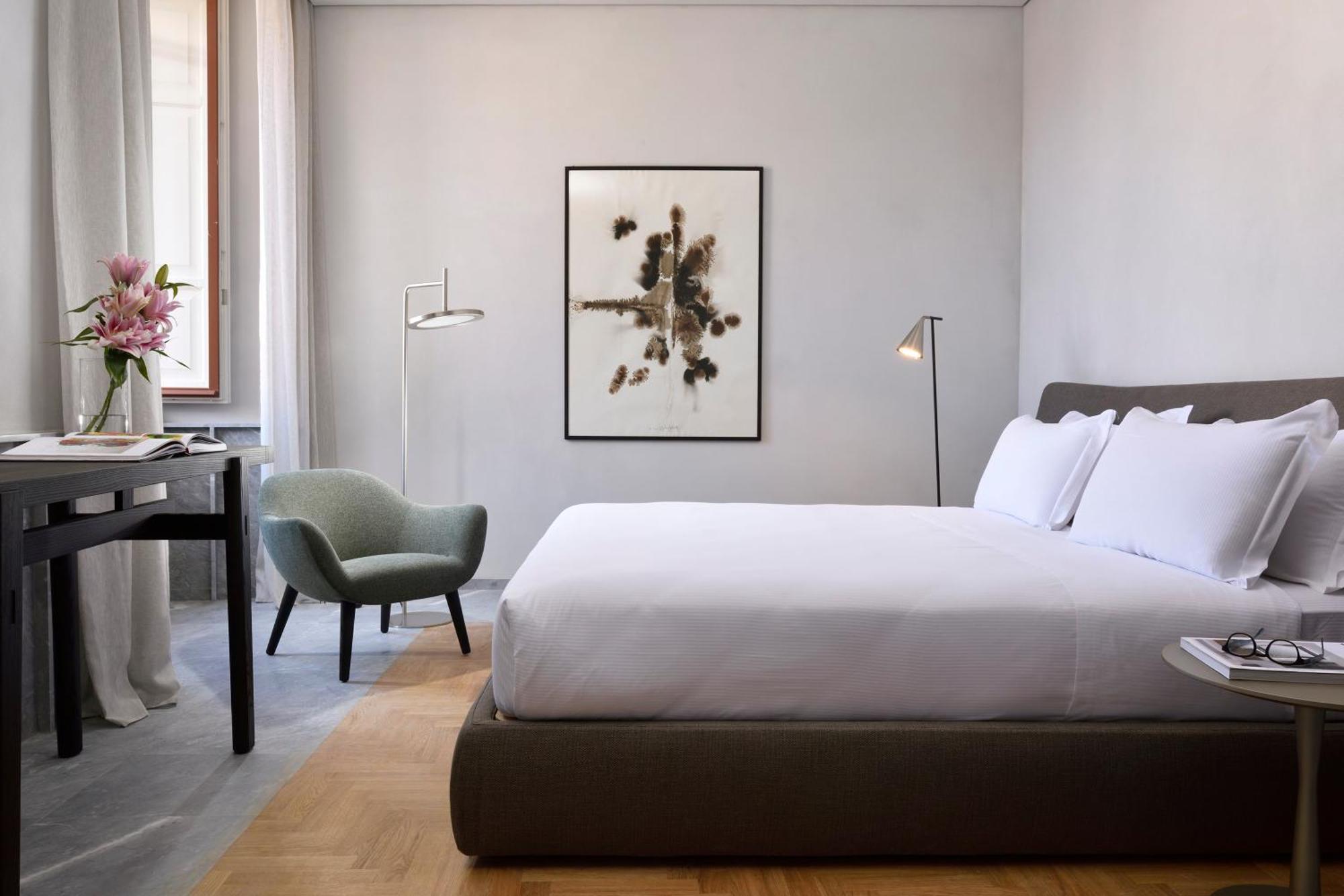 Deluxe Room,1573480559:JPEG