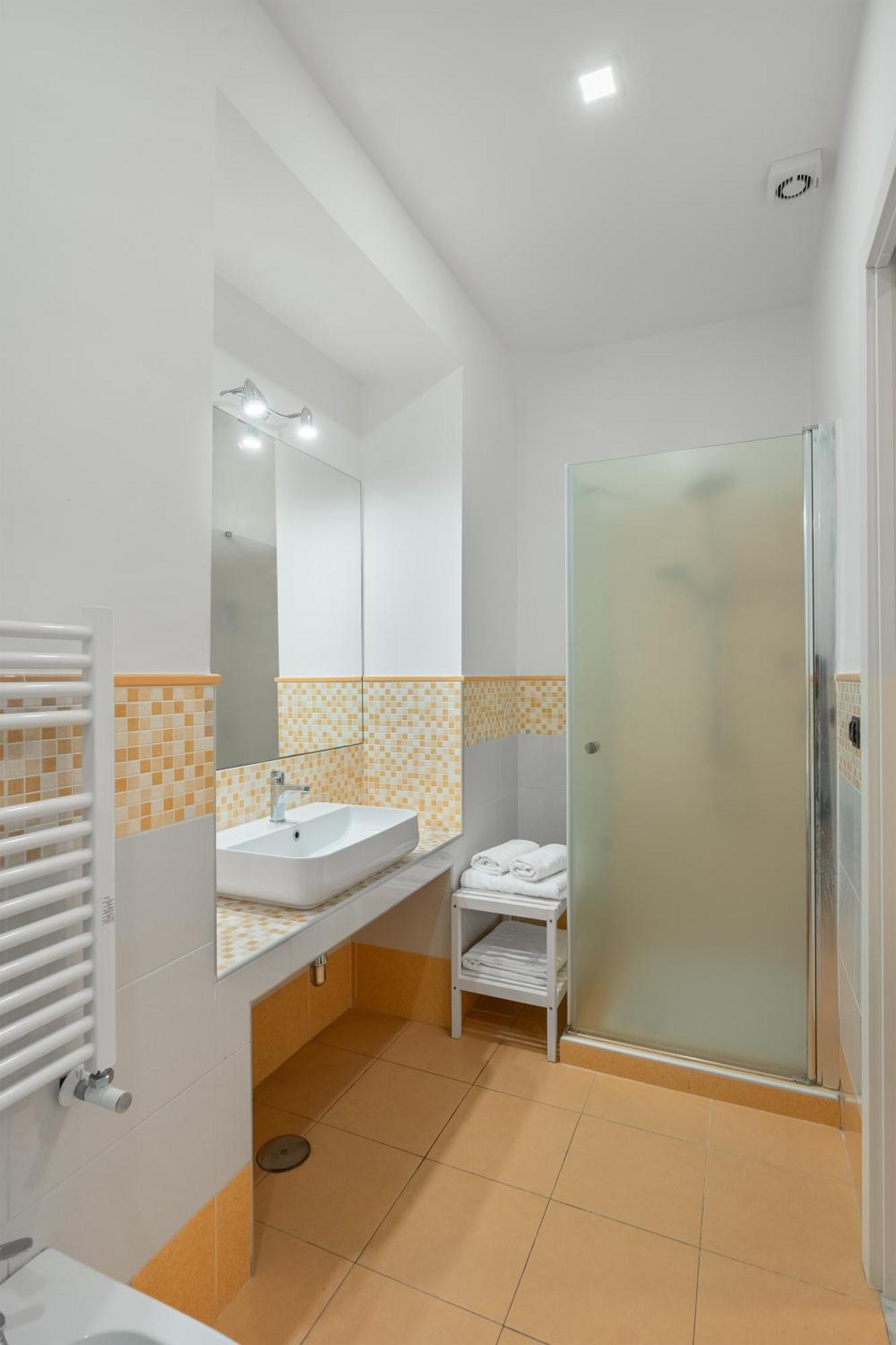 Two-Bedroom Deluxe Apartment