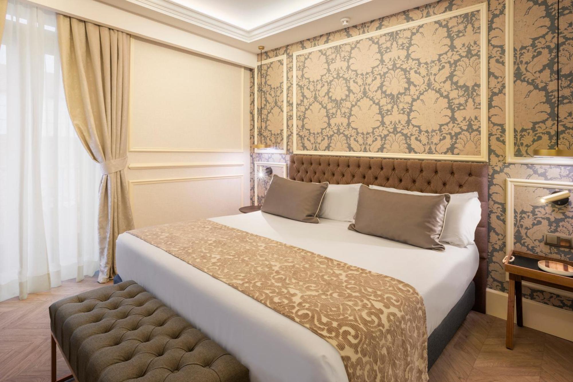 Double or Twin Room,1584396393:JPEG