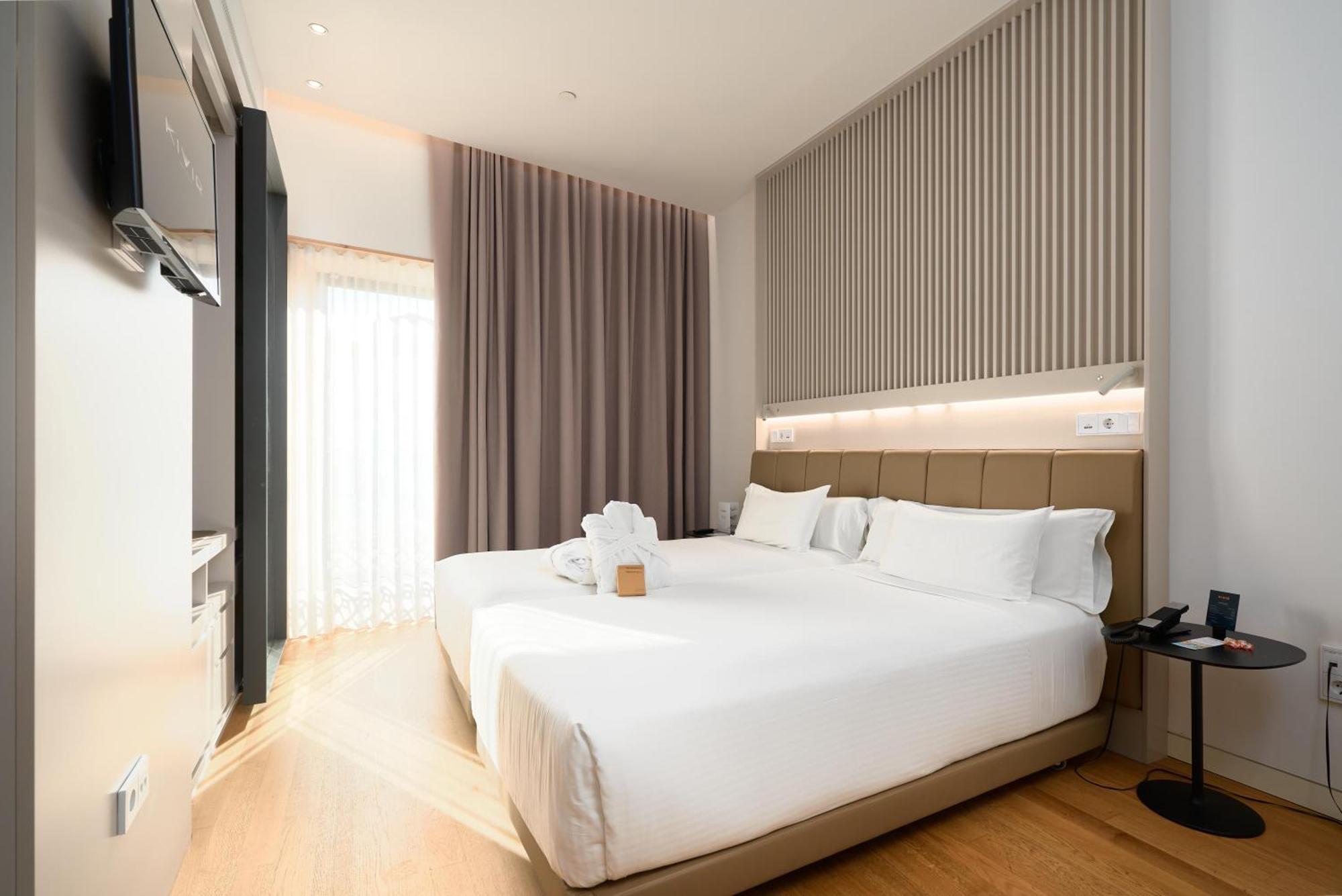 Deluxe Double or Twin Room,1576868612:JPEG