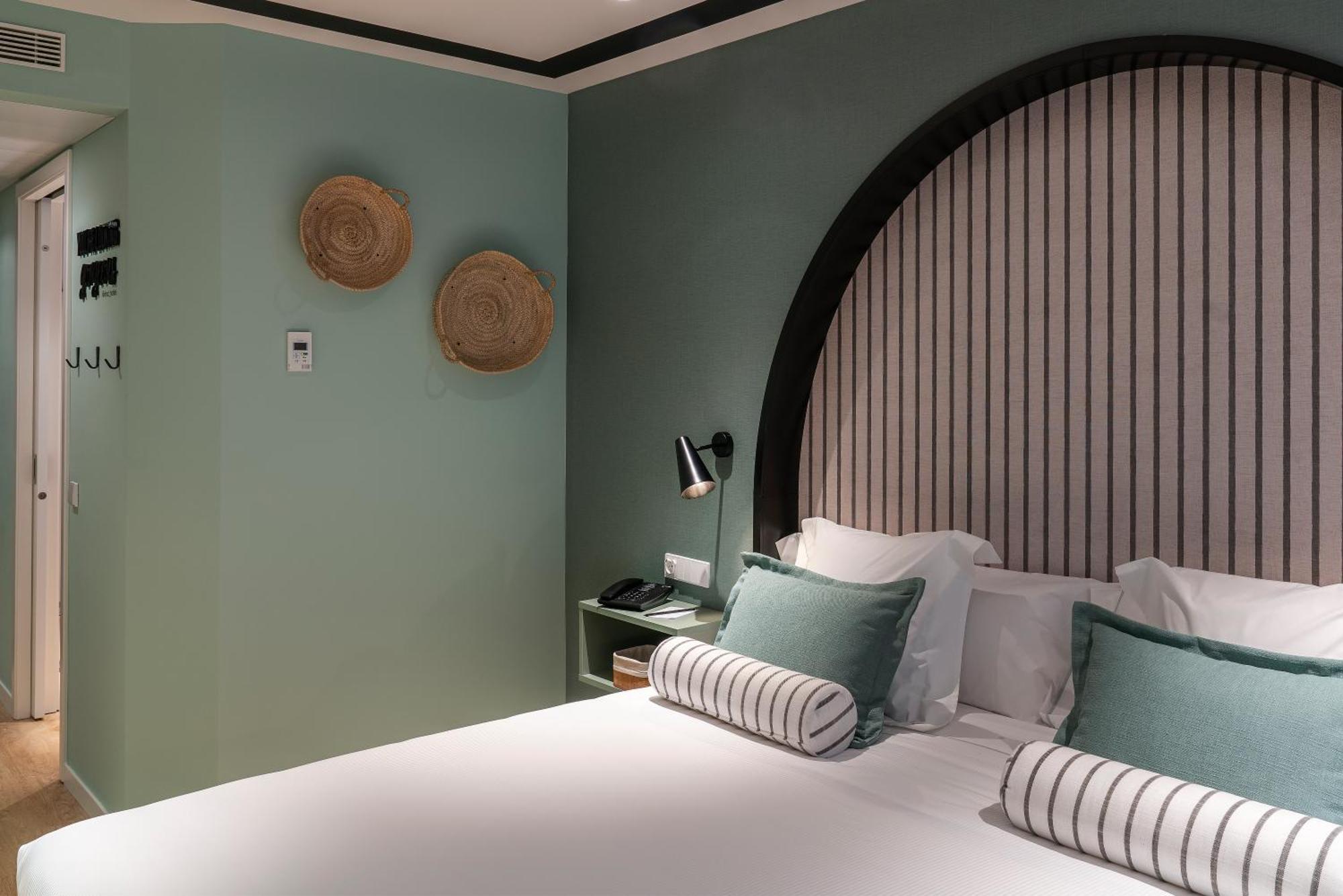 Basic Double or Twin Room,1577295524:JPEG