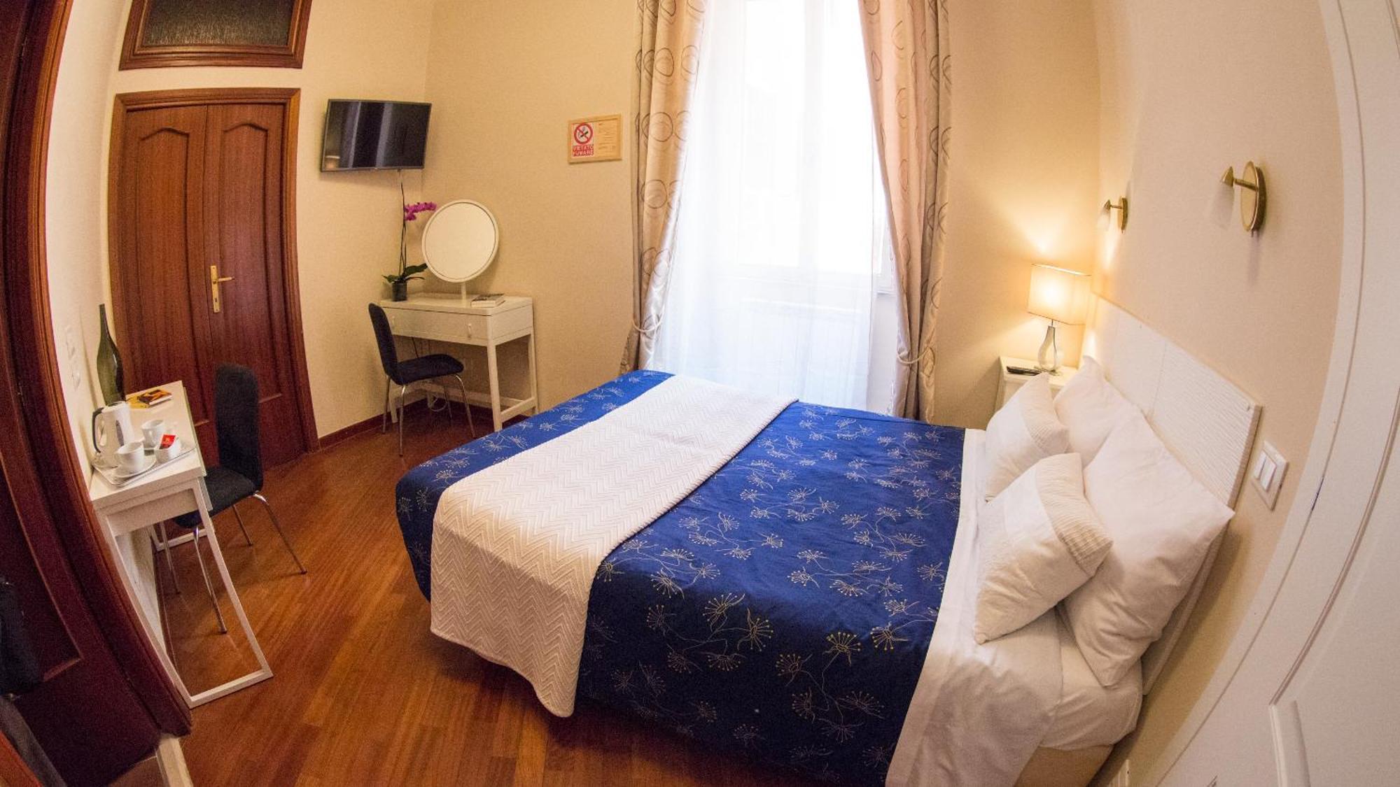 Double Room,779190462:JPEG