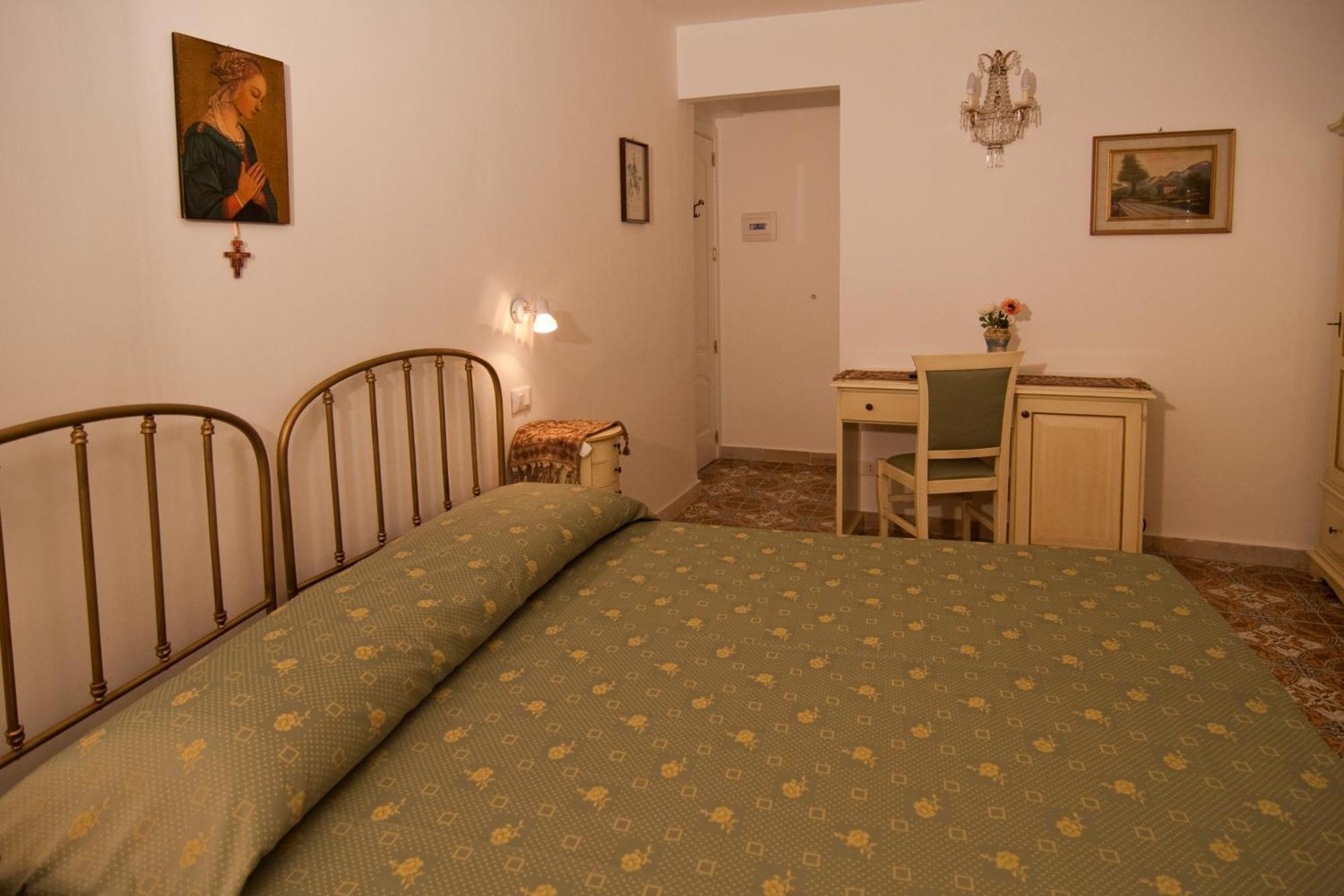 Comfort Double or Twin Room Sea View