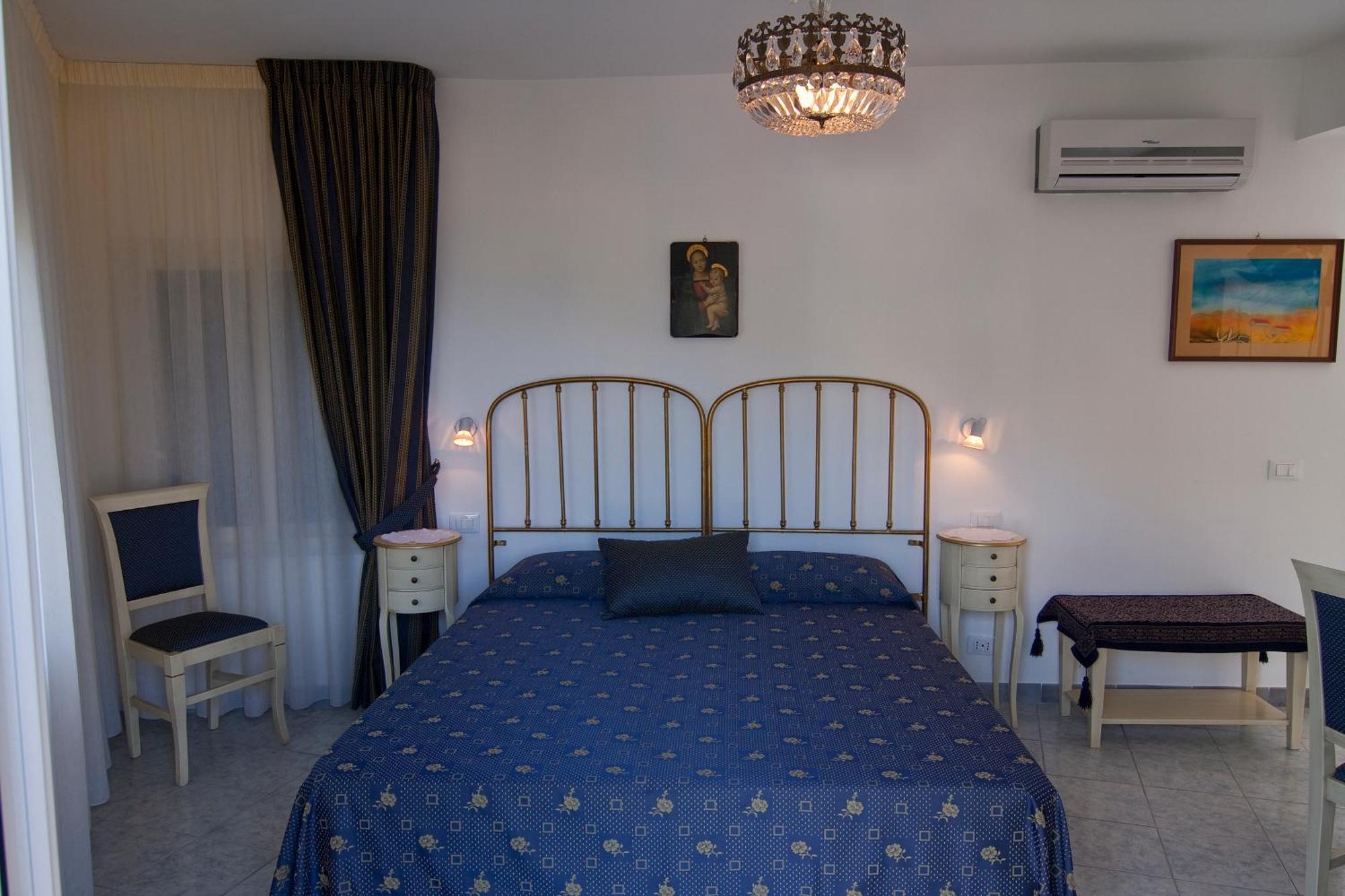 Comfort Double or Twin Room Sea View
