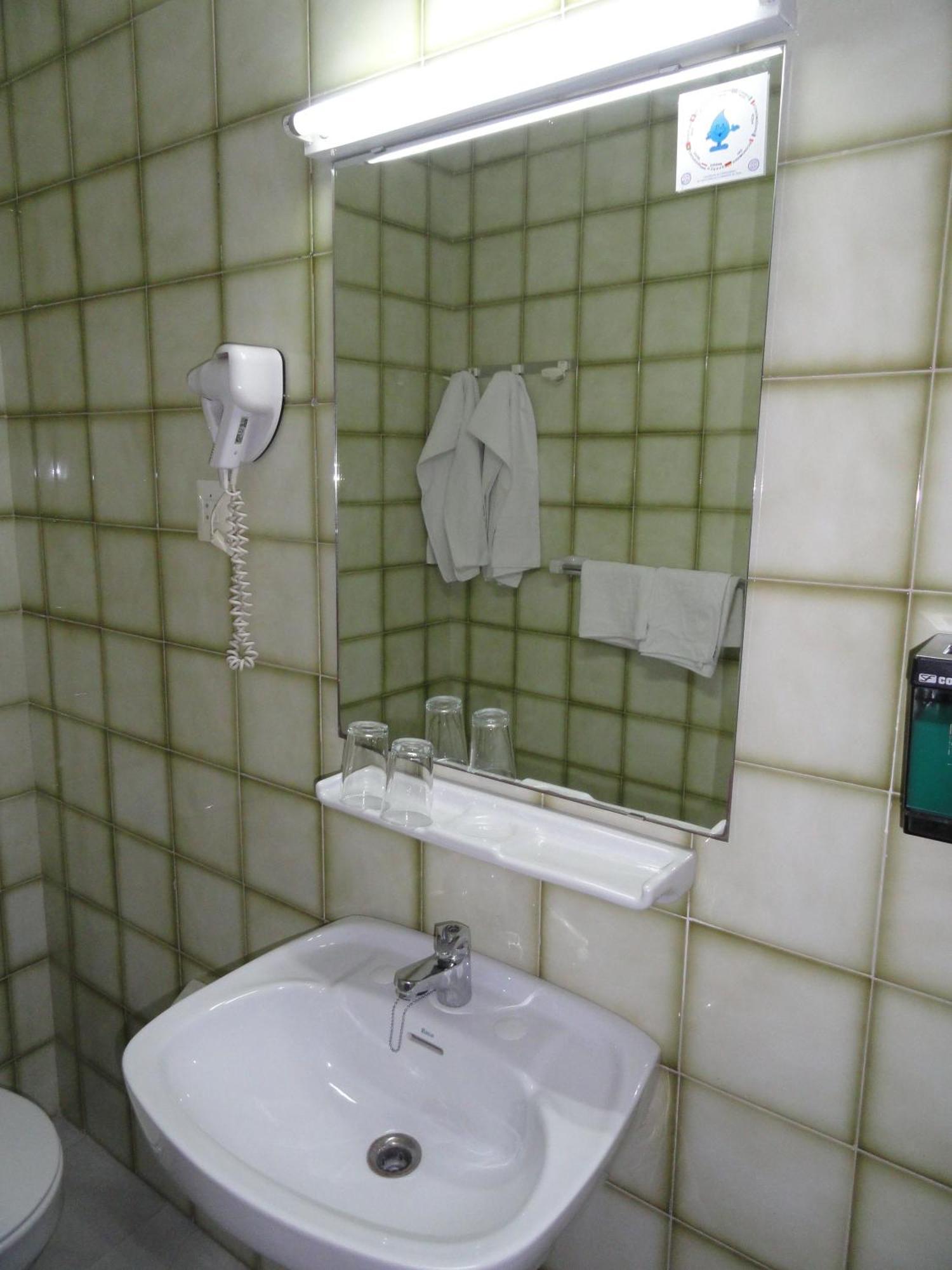 Double or Twin Room,1580609823:JPEG