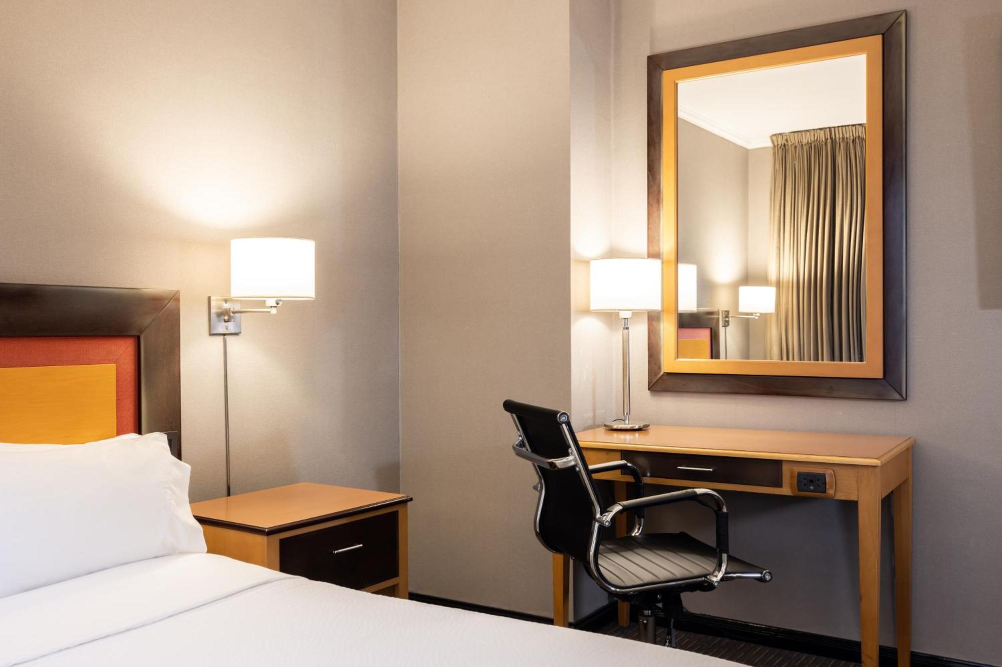 Quarto Standard com Cama Queen-size