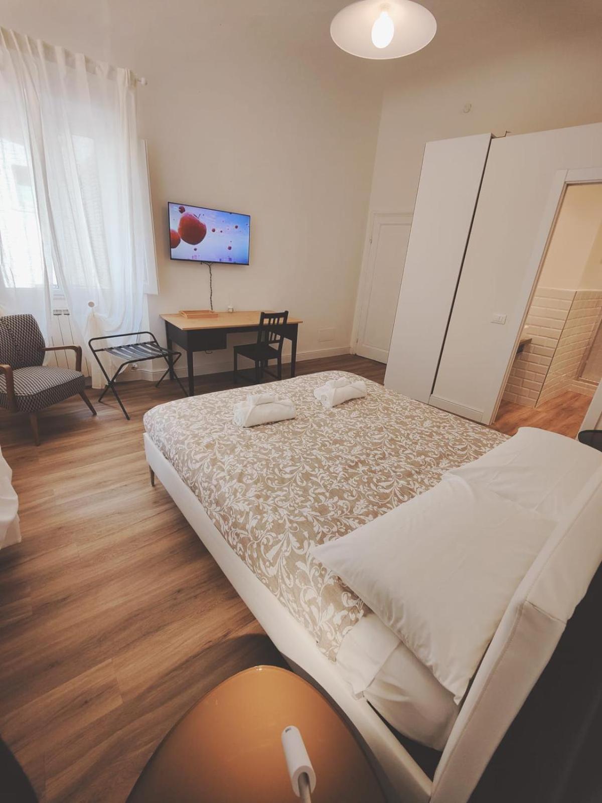 Standard Double Room,1583541418:JPEG