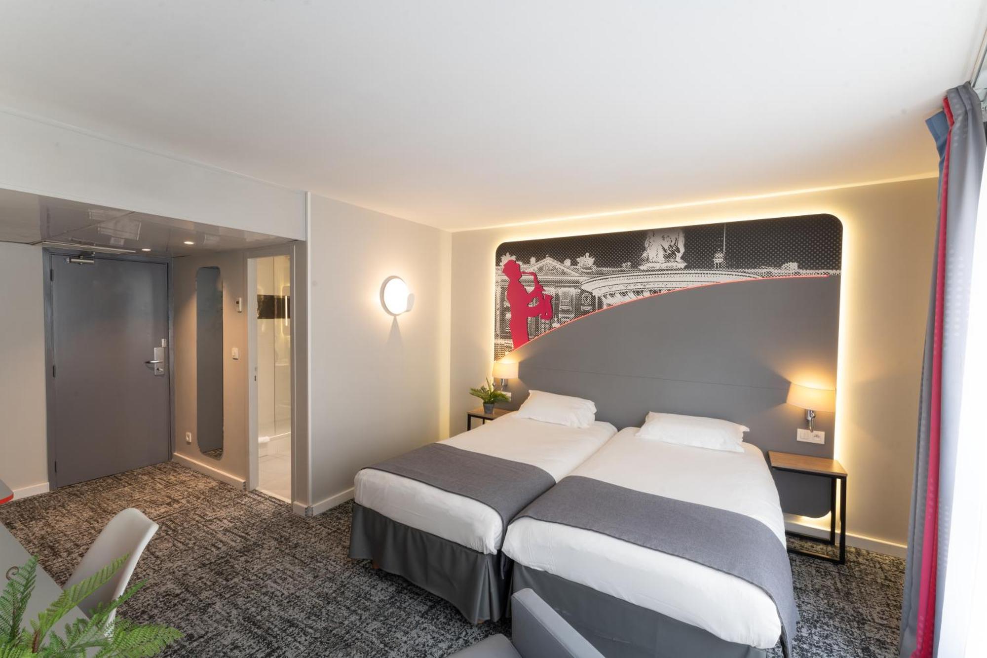 Twin Room,1583651995:JPEG