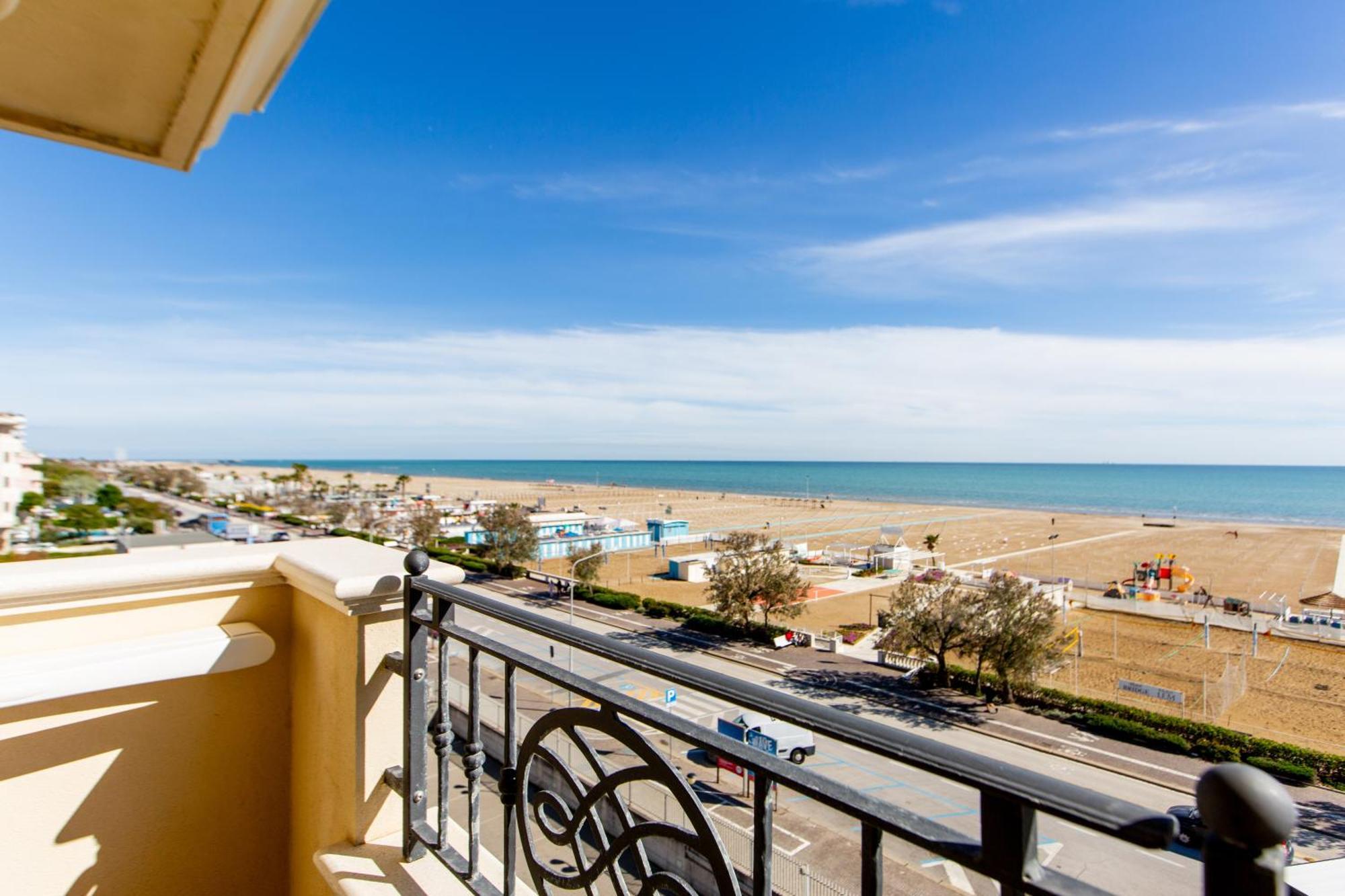 Superior Triple Room Sea View