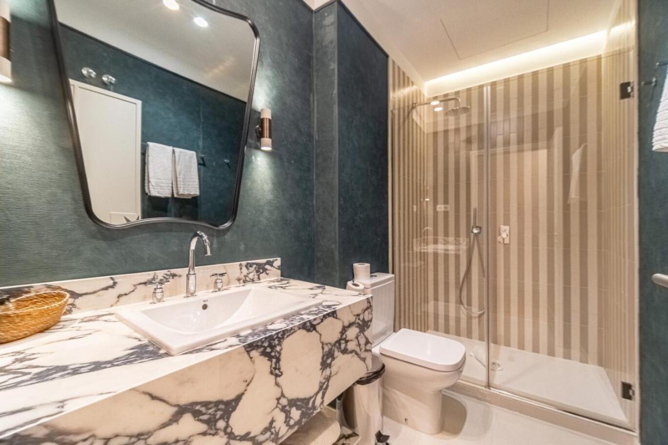 Three-Bedroom Apartment,1583808732:JPEG