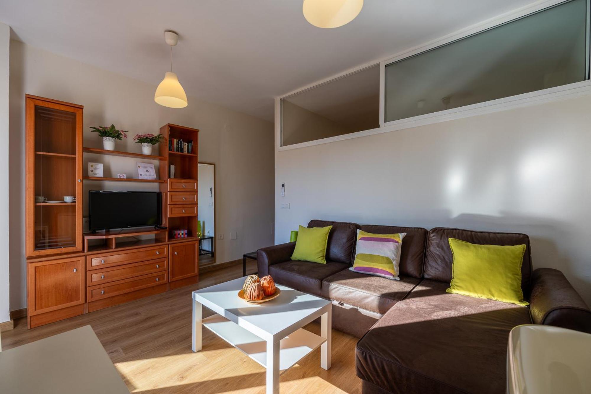 One-Bedroom Apartment,1584394665:JPEG