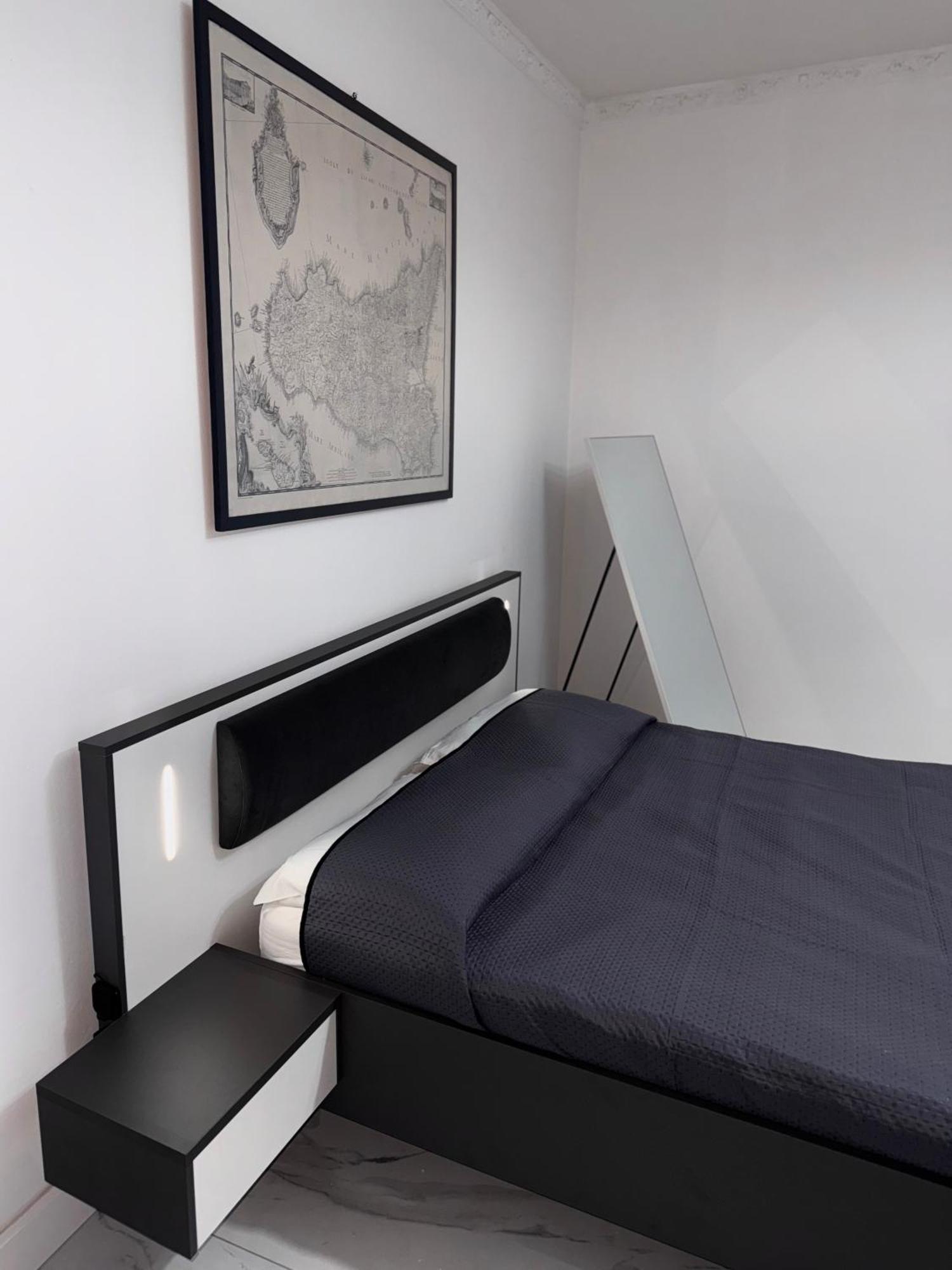 Deluxe Room,1588349762:JPEG