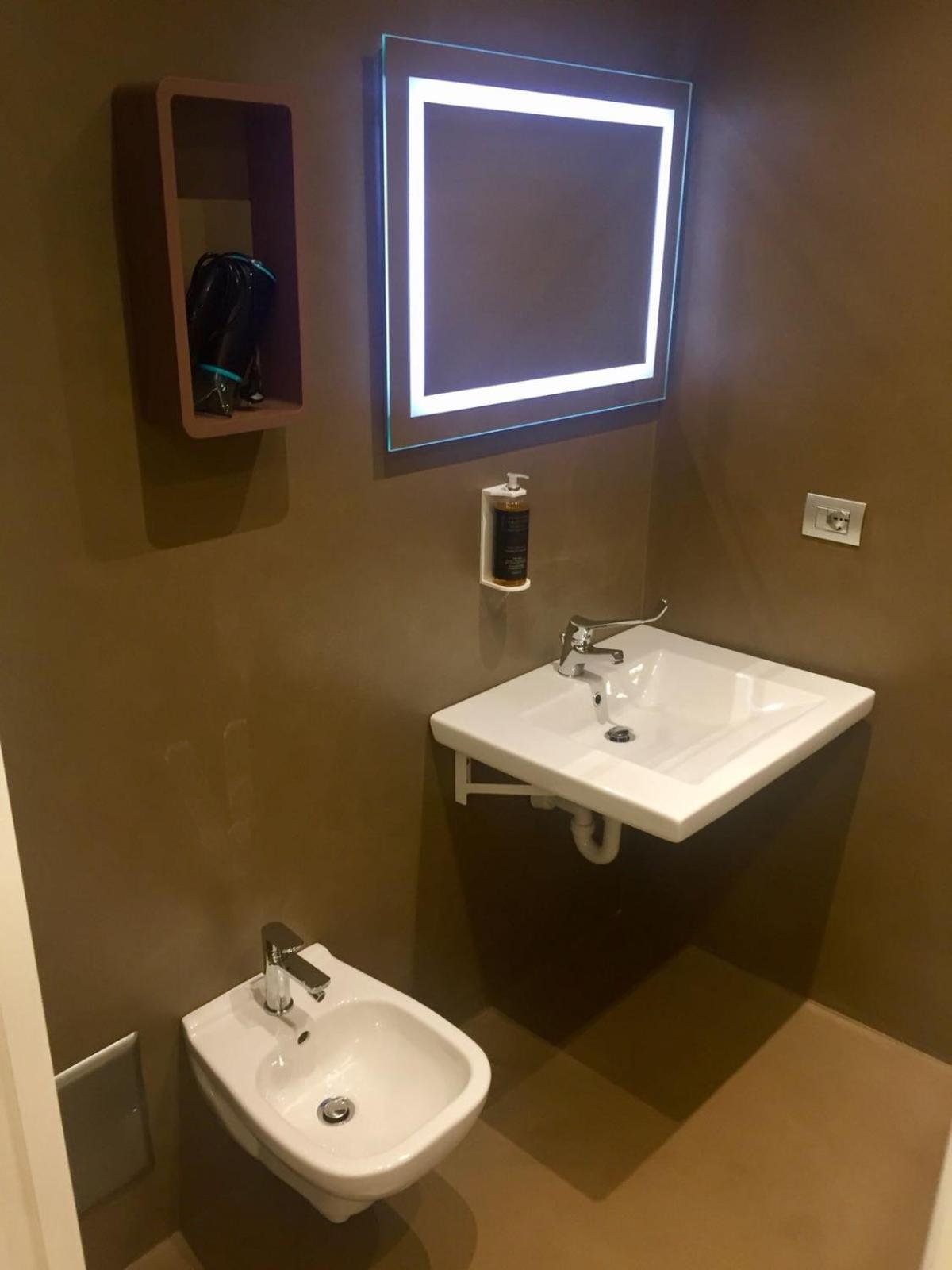 Double Room,1584740610:JPEG