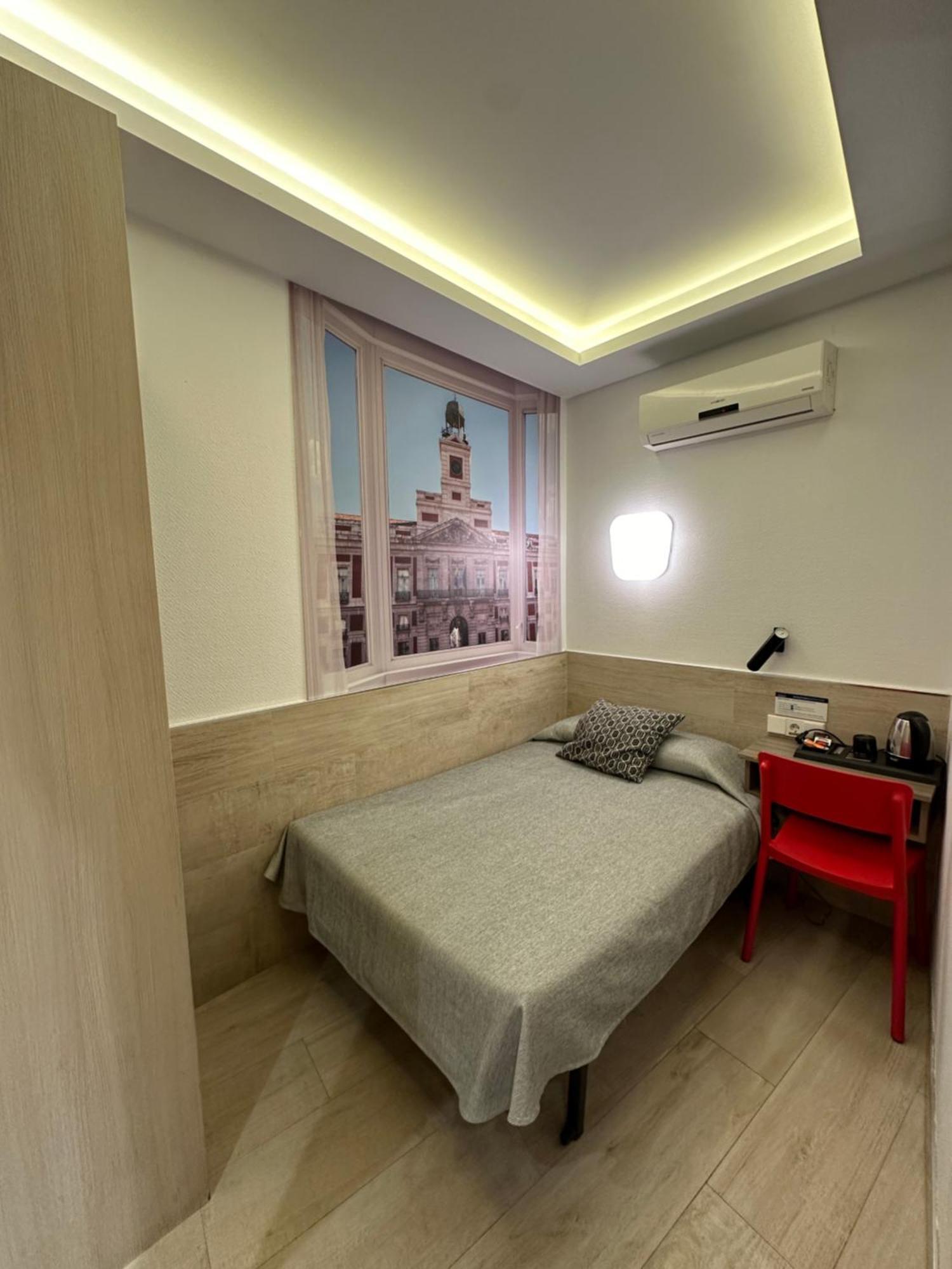 Budget Single Room,1585461288:JPEG