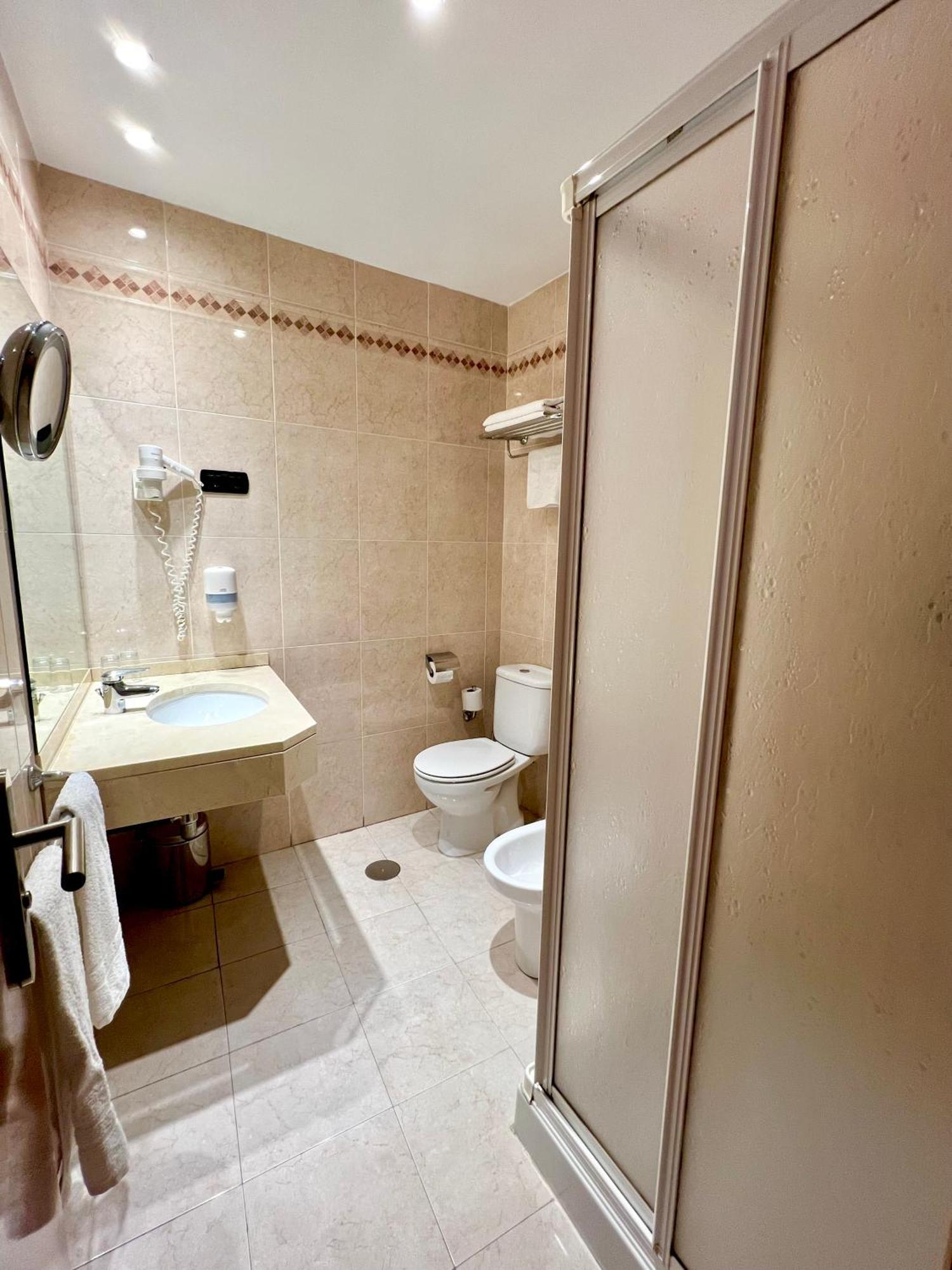 Budget Twin Room