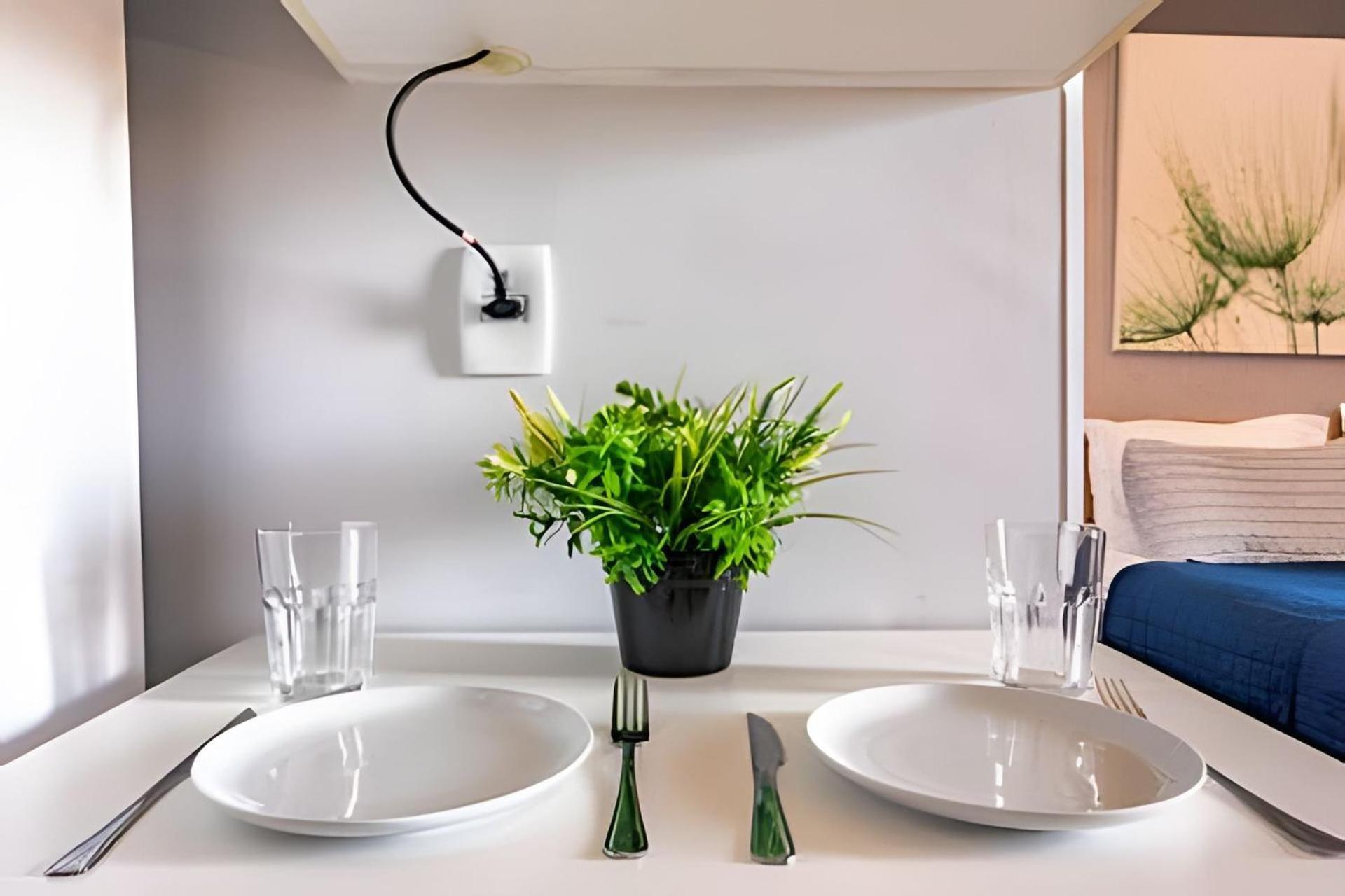 Studio Apartment,1585662683:JPEG