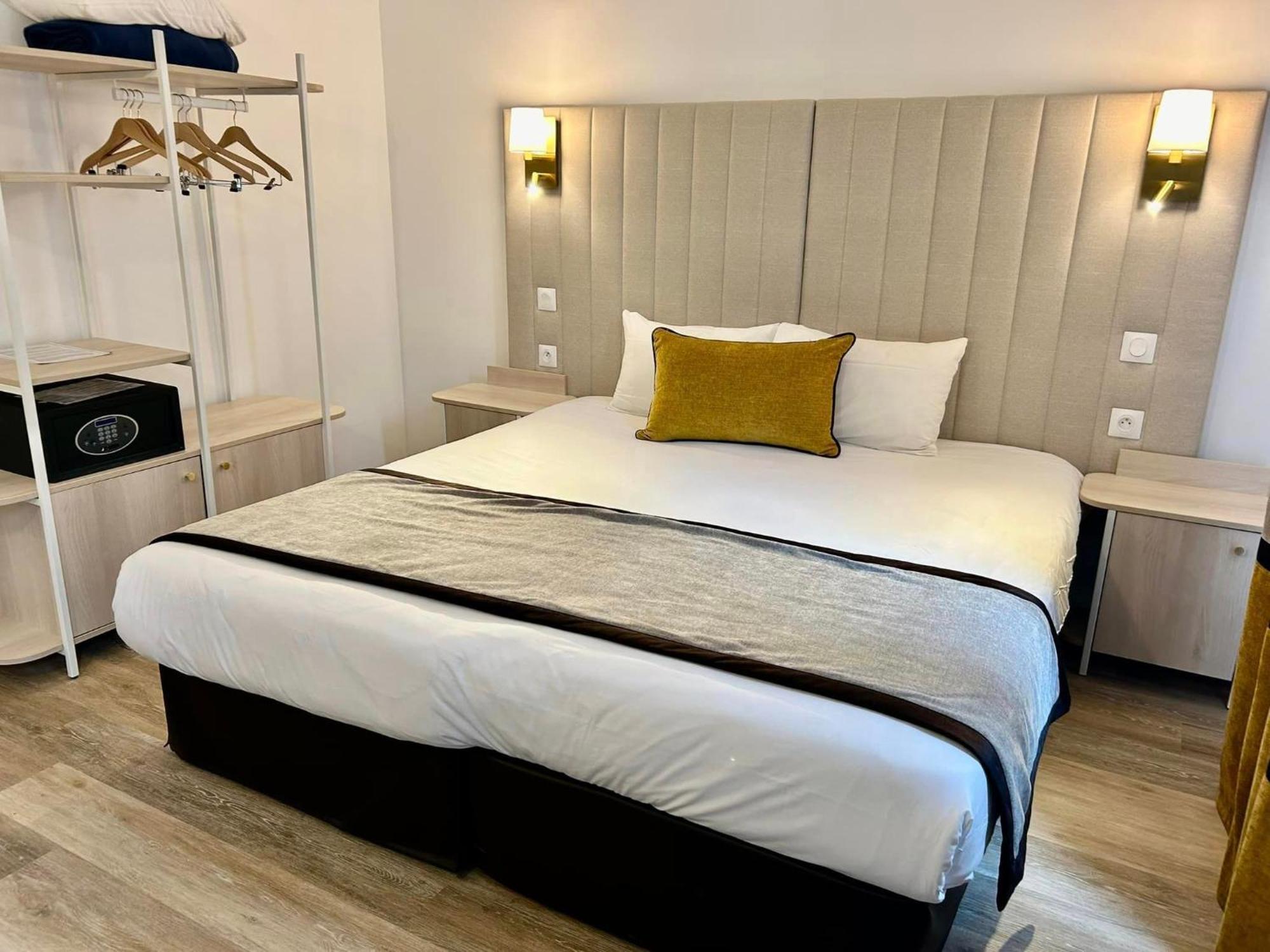 Superior Double or Twin Room,1586103481:JPEG
