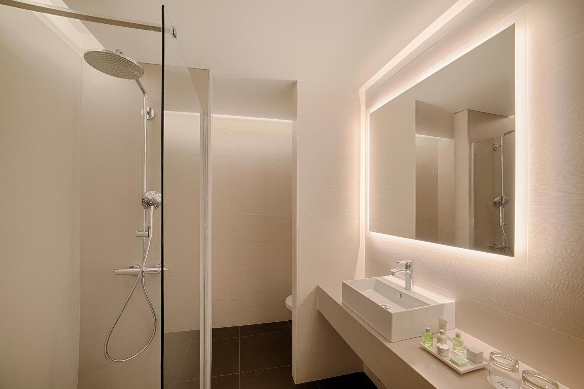 Premium Double or Twin Room VIP Floor,1586104968:JPEG