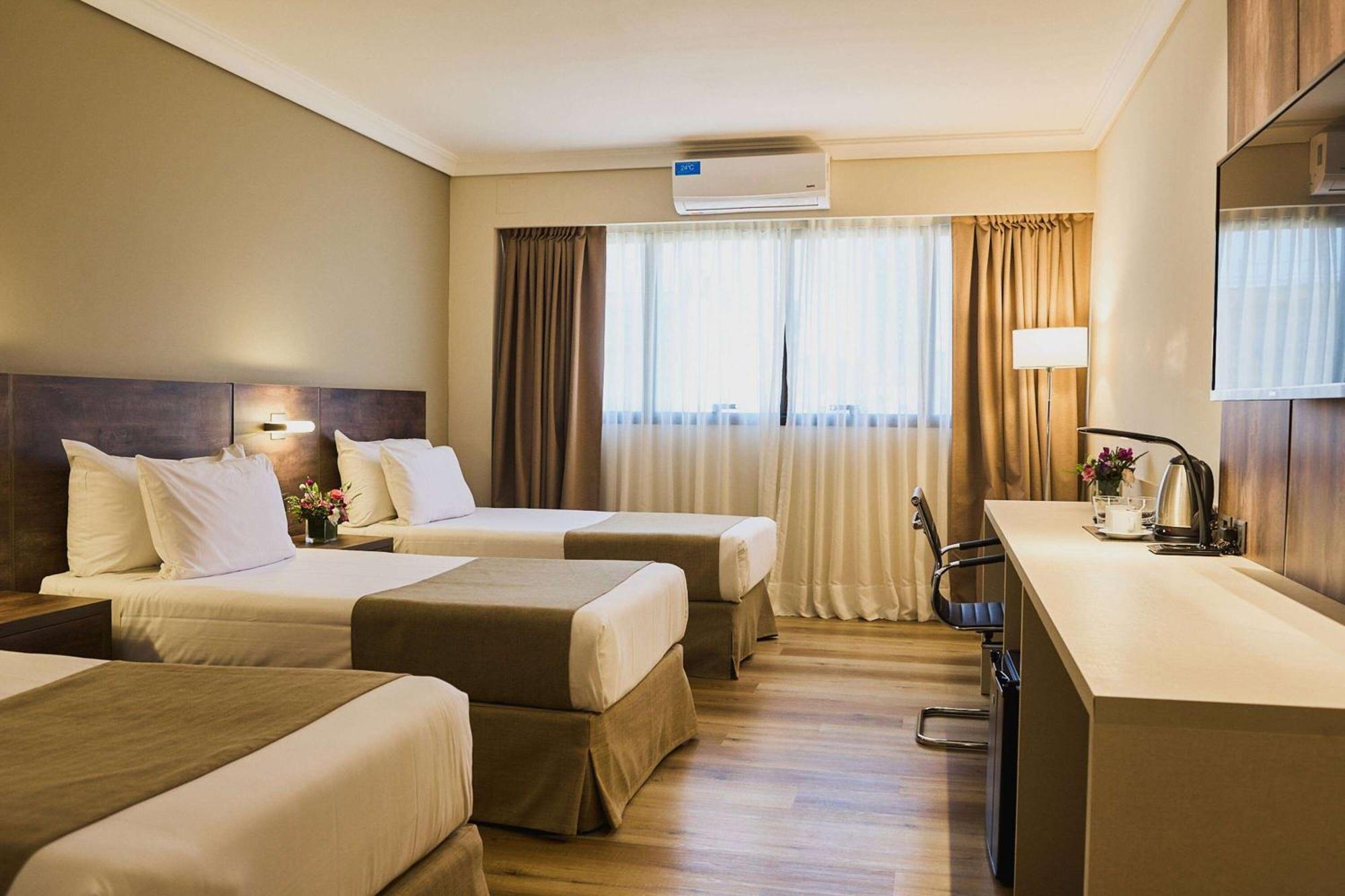 Classic Triple Room,1586108229:JPEG