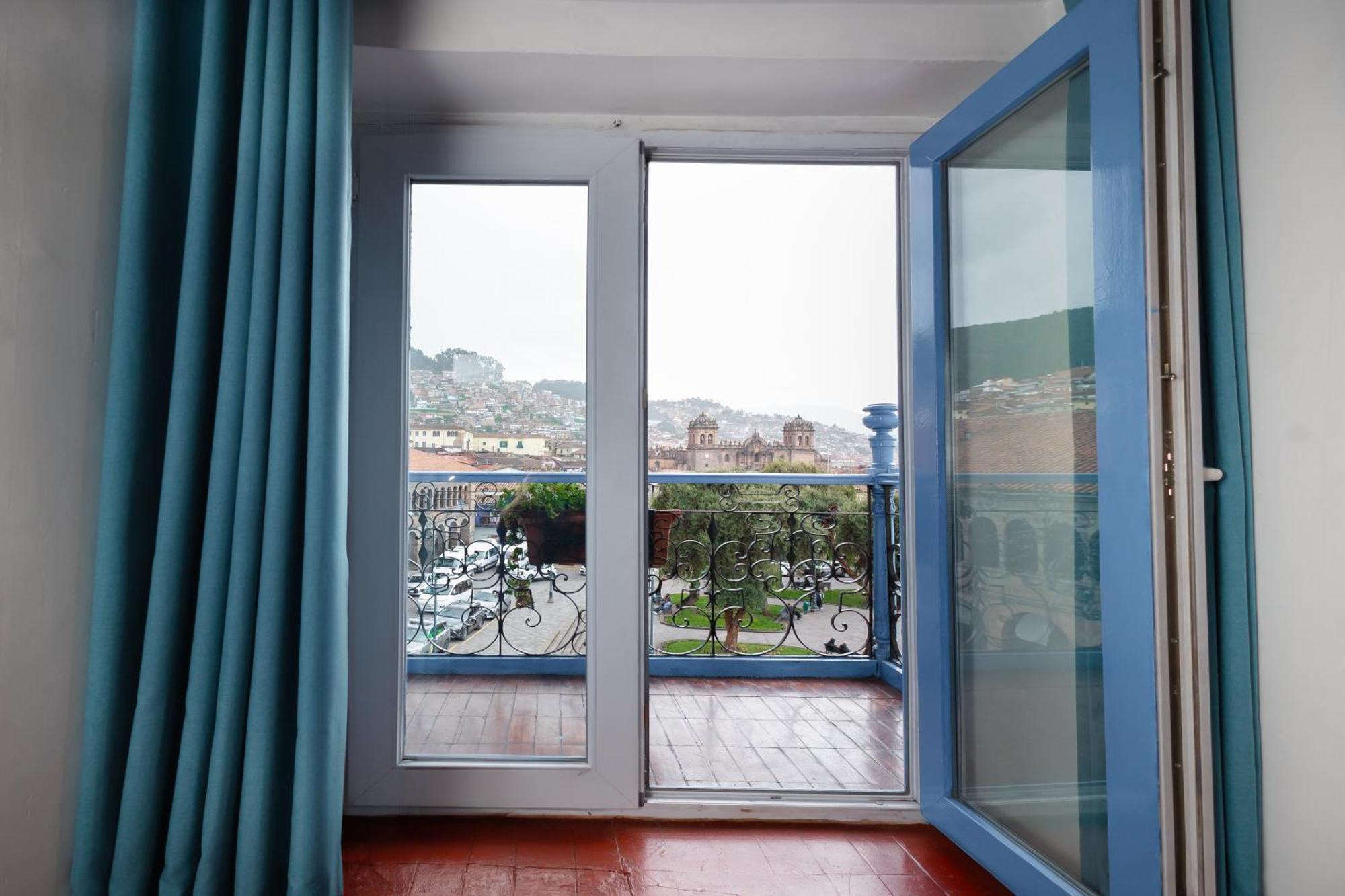 Deluxe Double Room Balcony,1586113064:JPEG