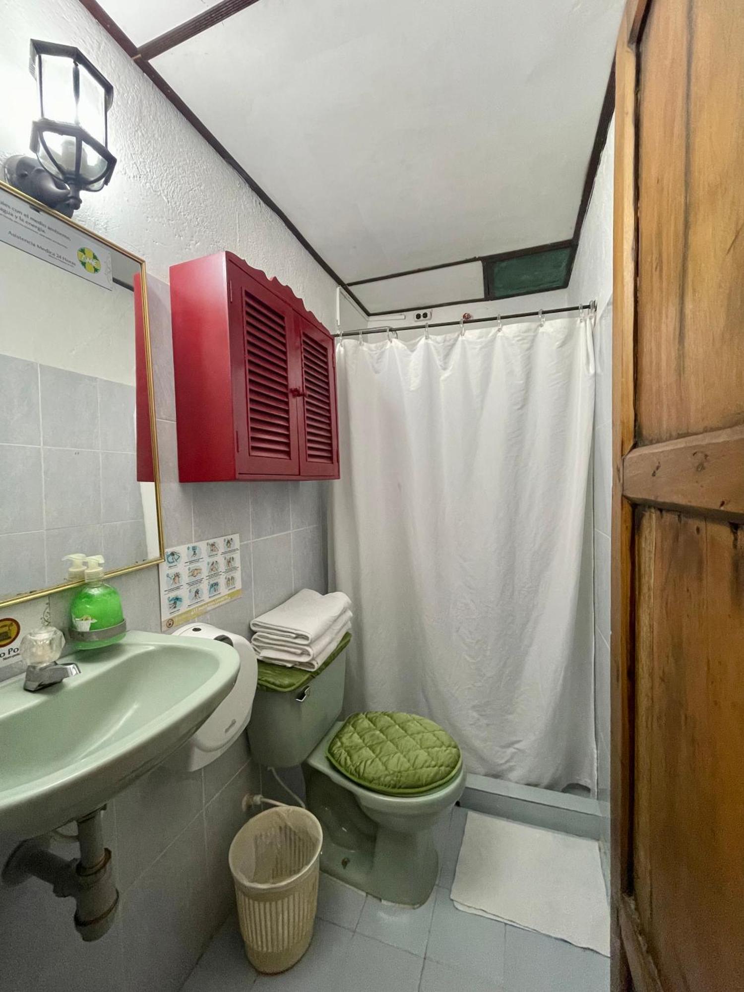 Quadruple Room,1611093498:JPEG