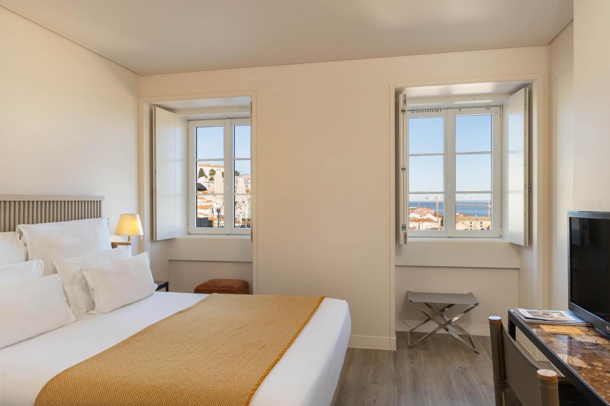 Comfort Room,1586131326:JPEG