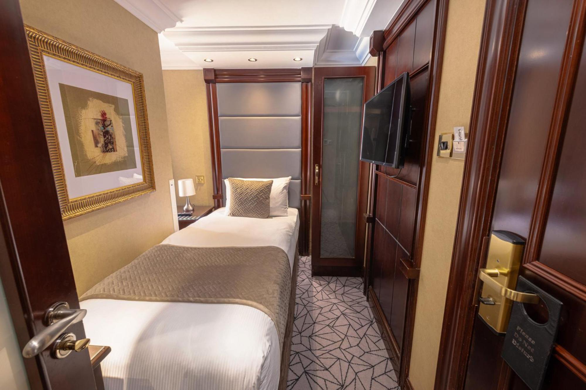 Small Single Room