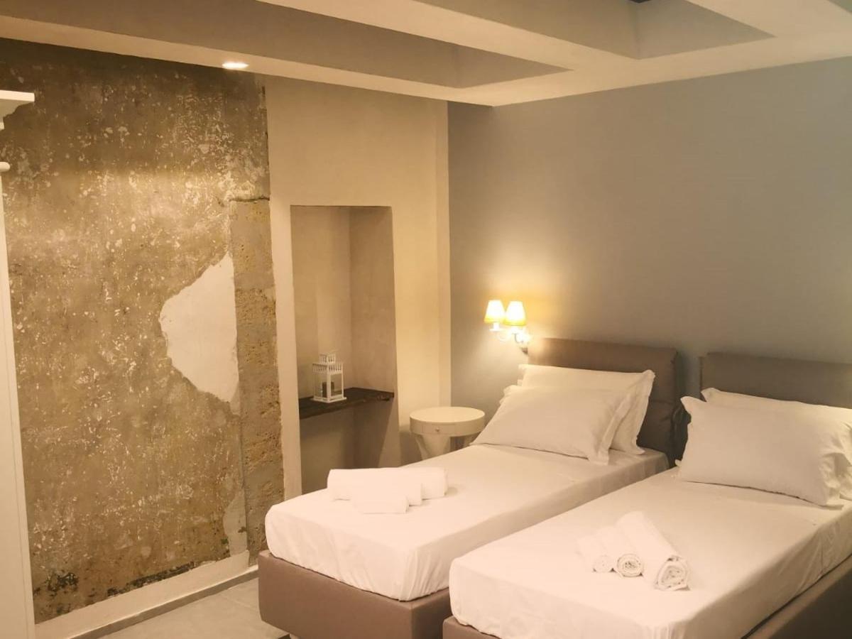 Standard Twin Room,1586888606:JPEG
