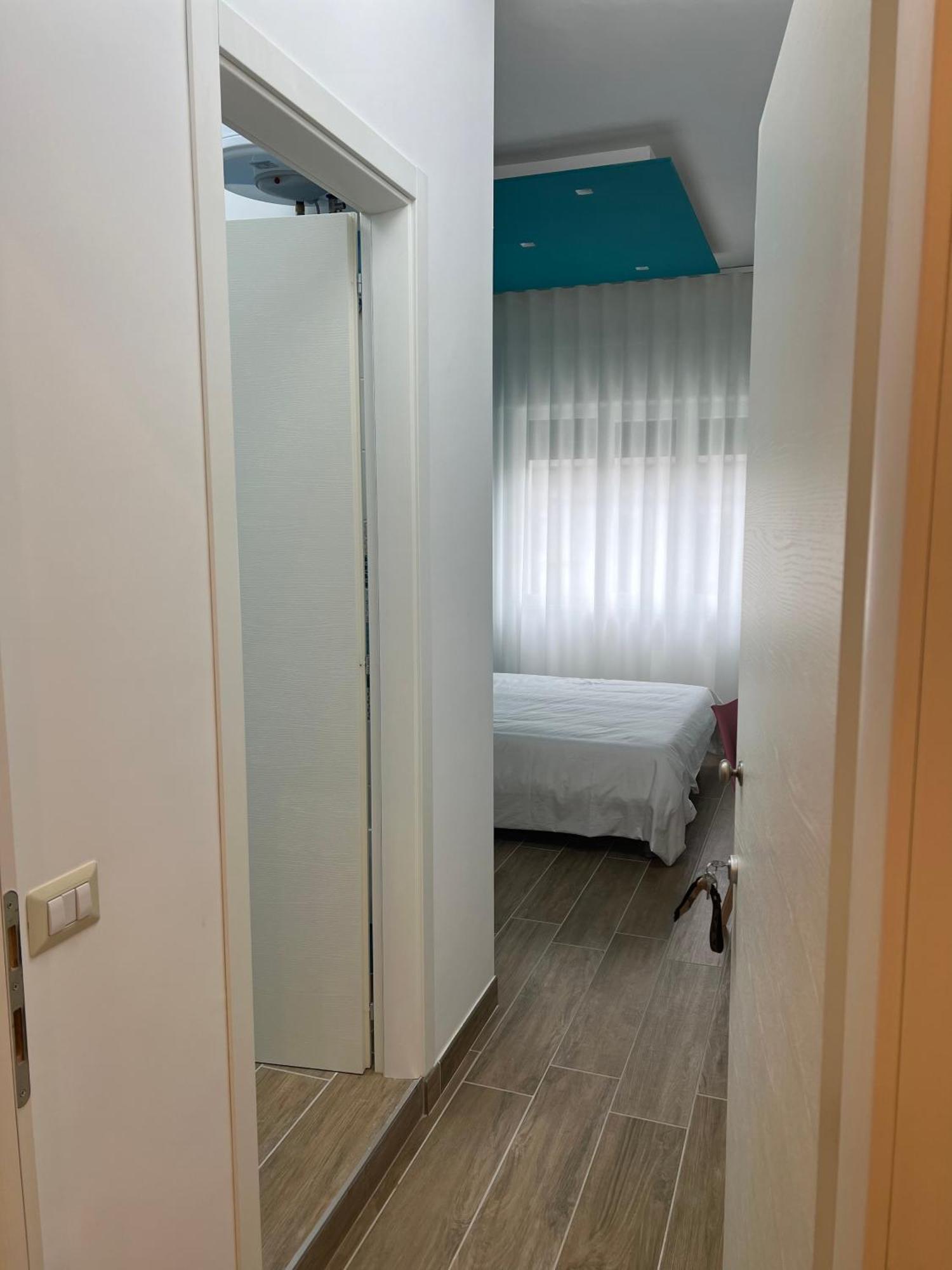 Large Double Room,1587146843:JPEG