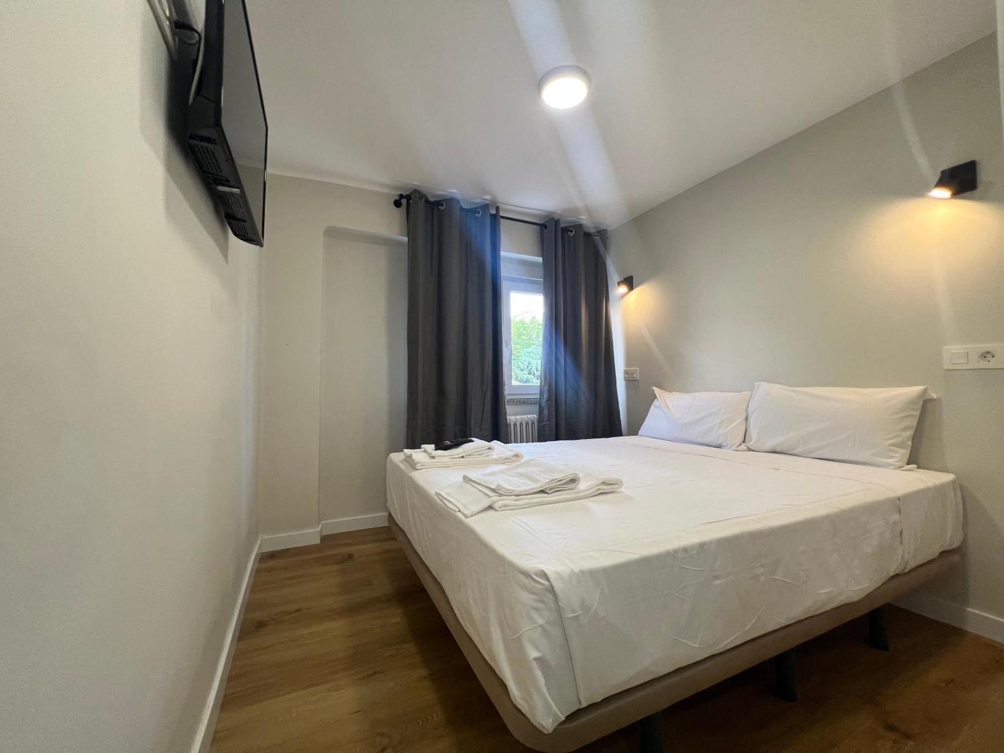 Single Room,1525990315:JPEG