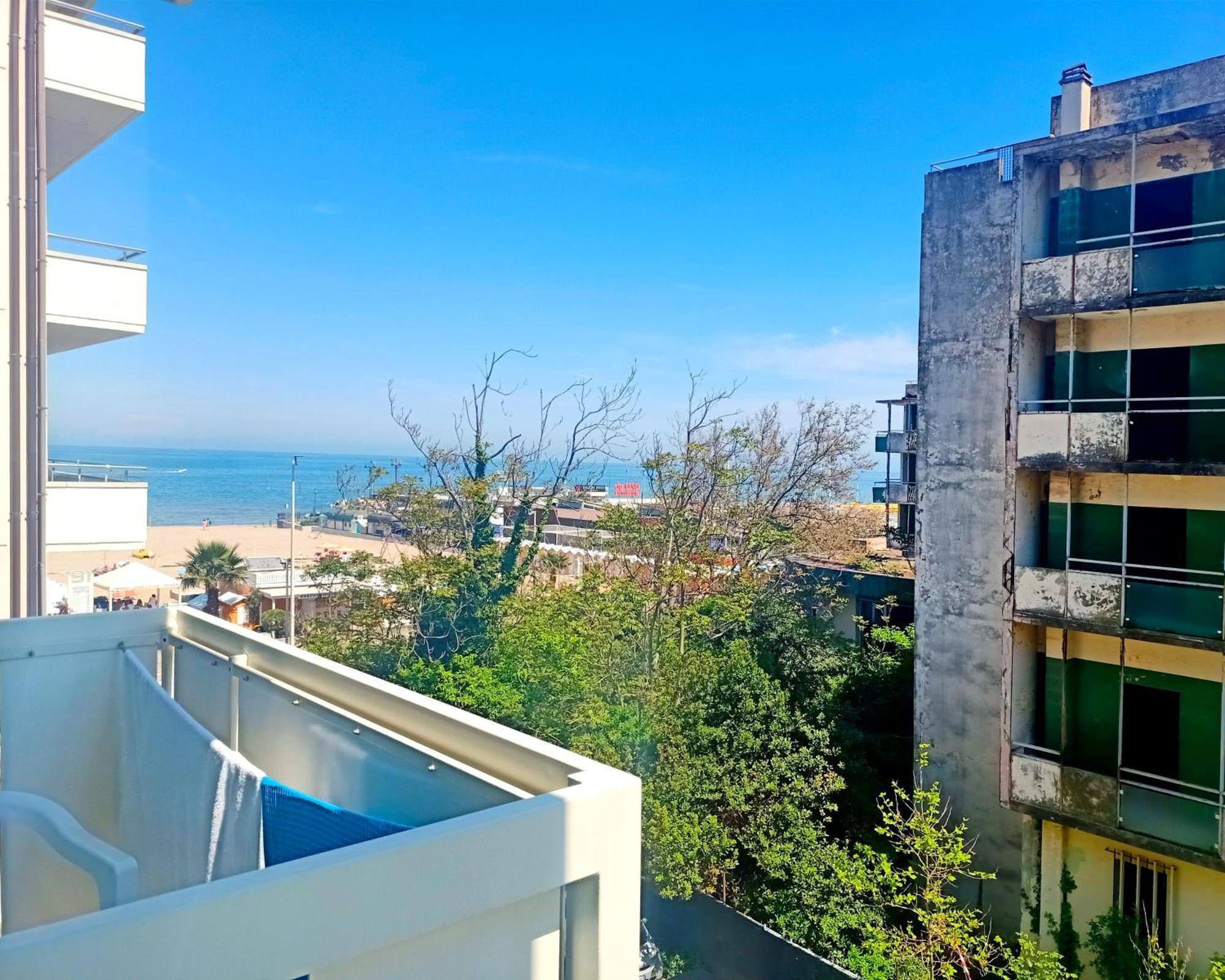 Standard Single Room Sea View