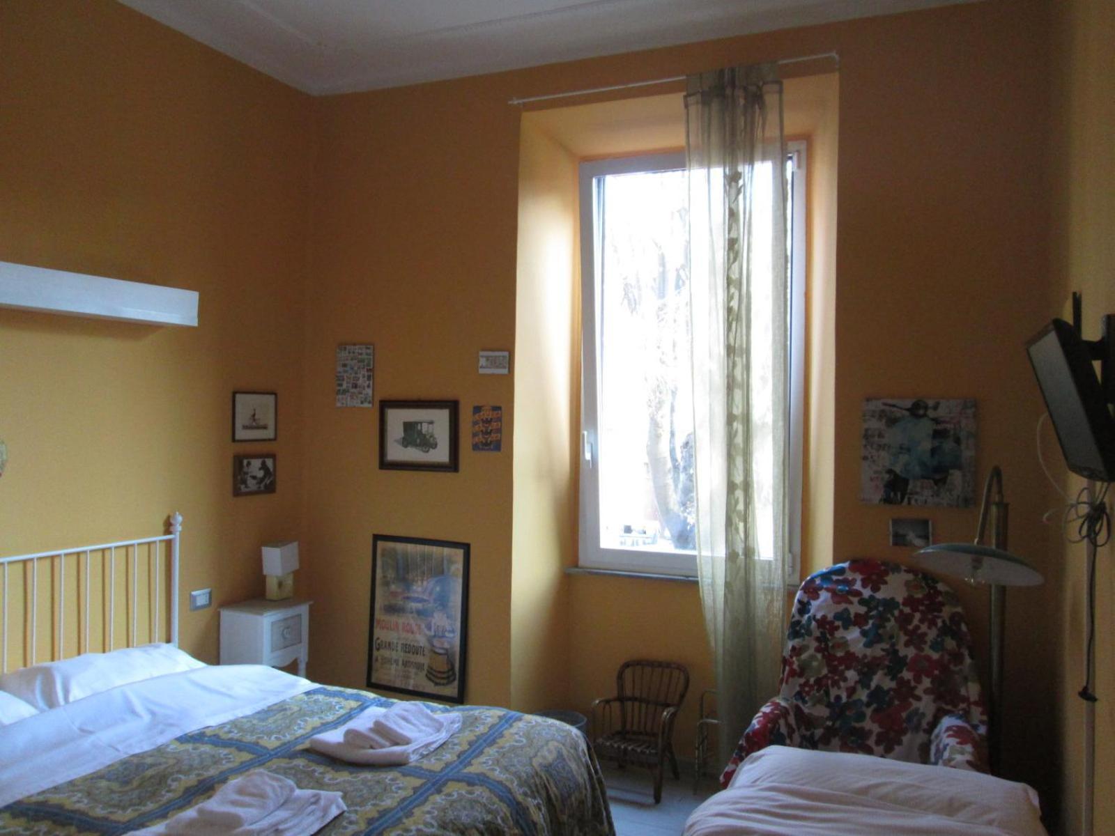 Triple Room