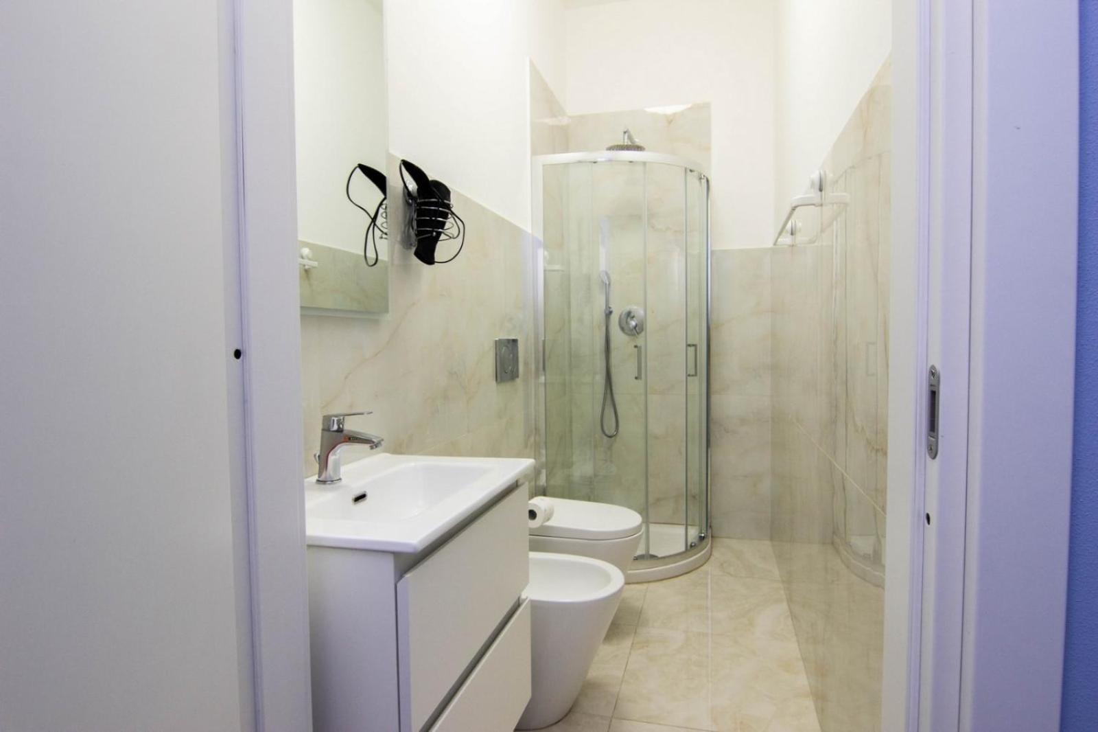 Family Room Private Bathroom,1596343558:JPEG
