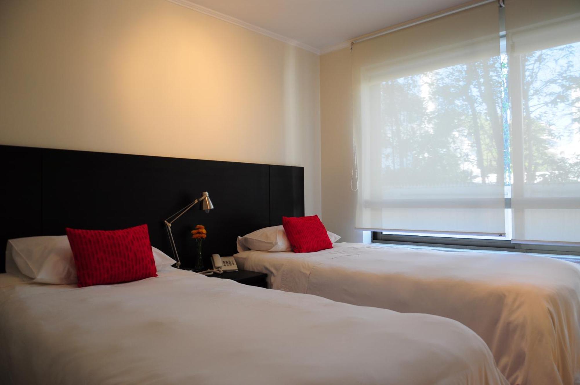 Apartment Twin Beds