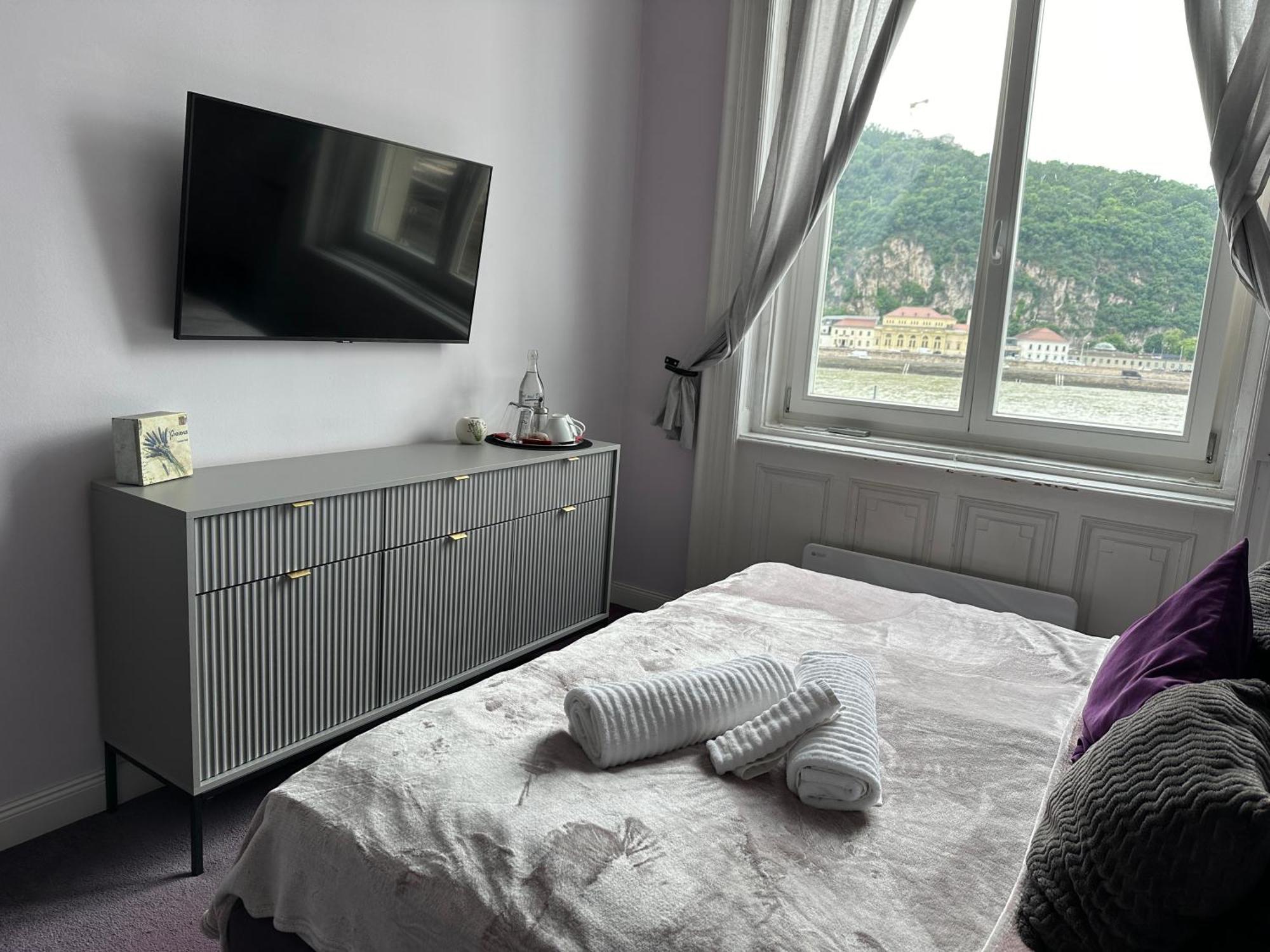 Double Room River View,1589592561:JPEG