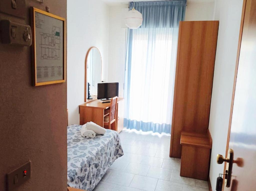 Single Room Balcony,1590273894:JPEG