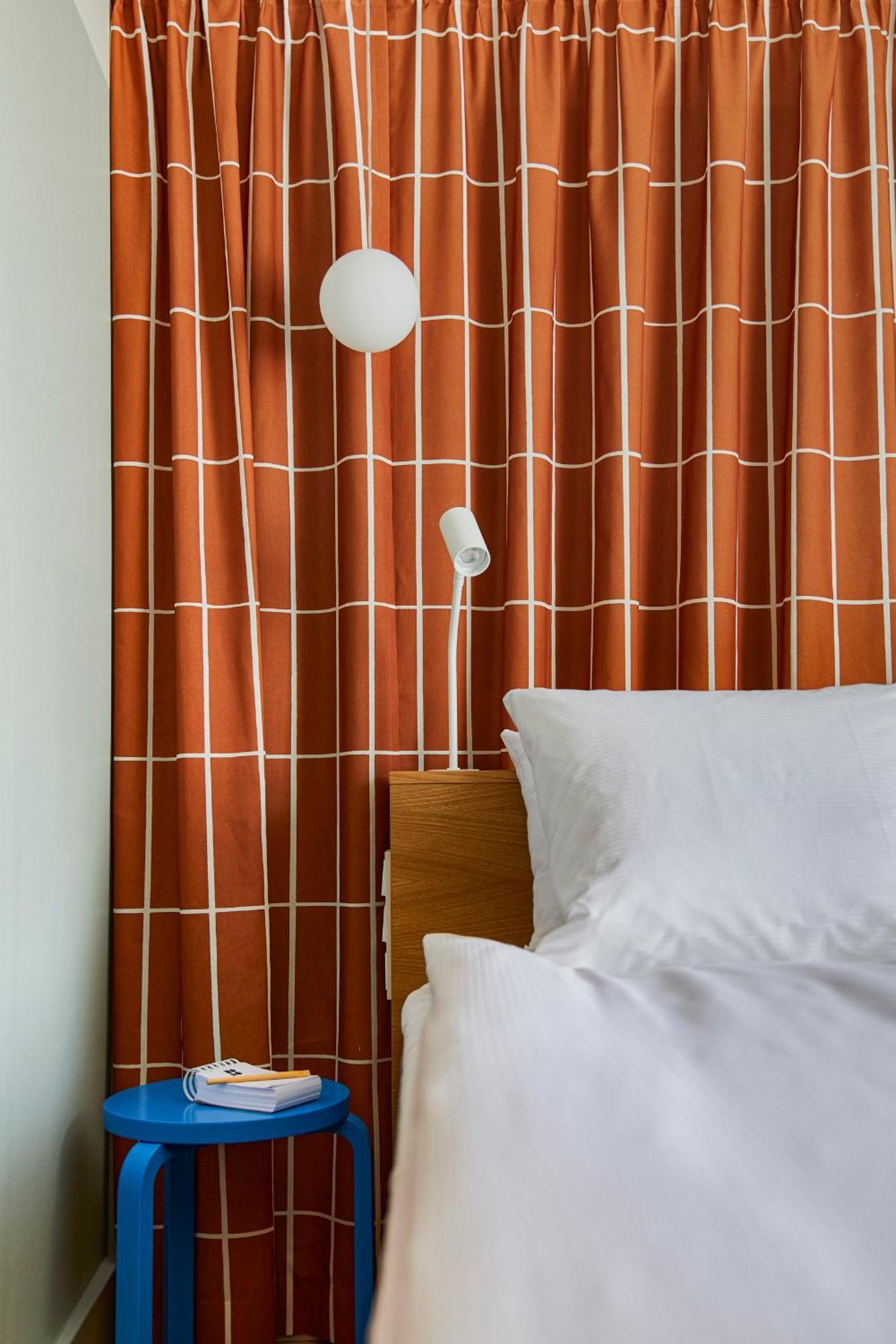 Small Double Room,1590337314:JPEG
