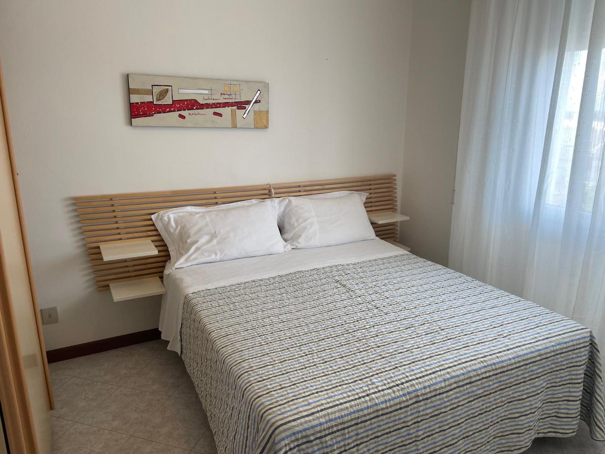 Two-Bedroom Apartment Balcony Sea View