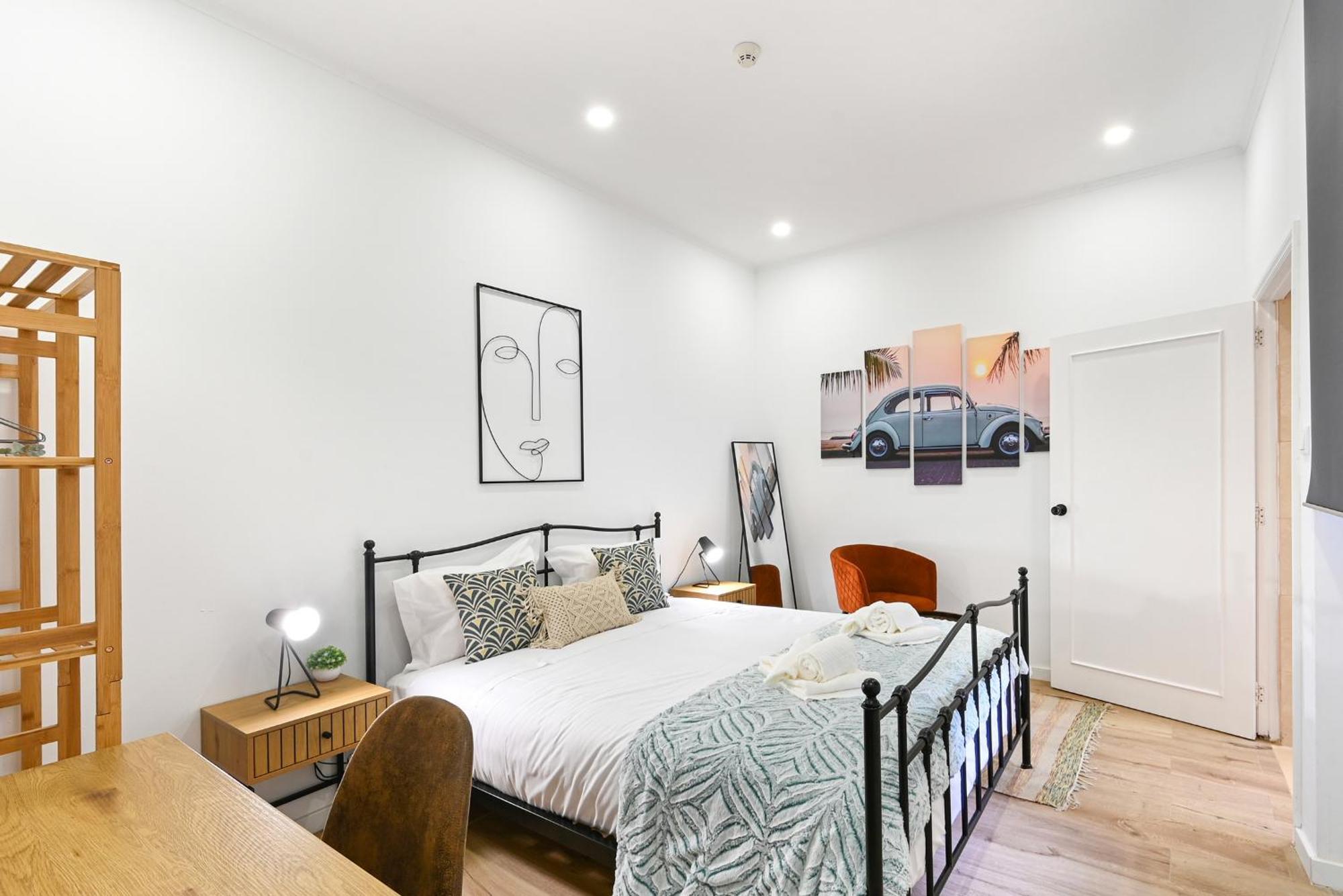 Double Room,1590898103:JPEG