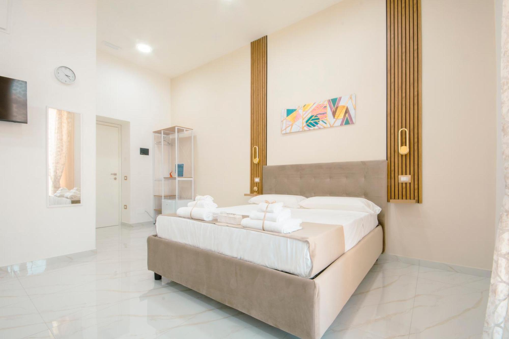 Deluxe Quadruple Room,1591838261:JPEG