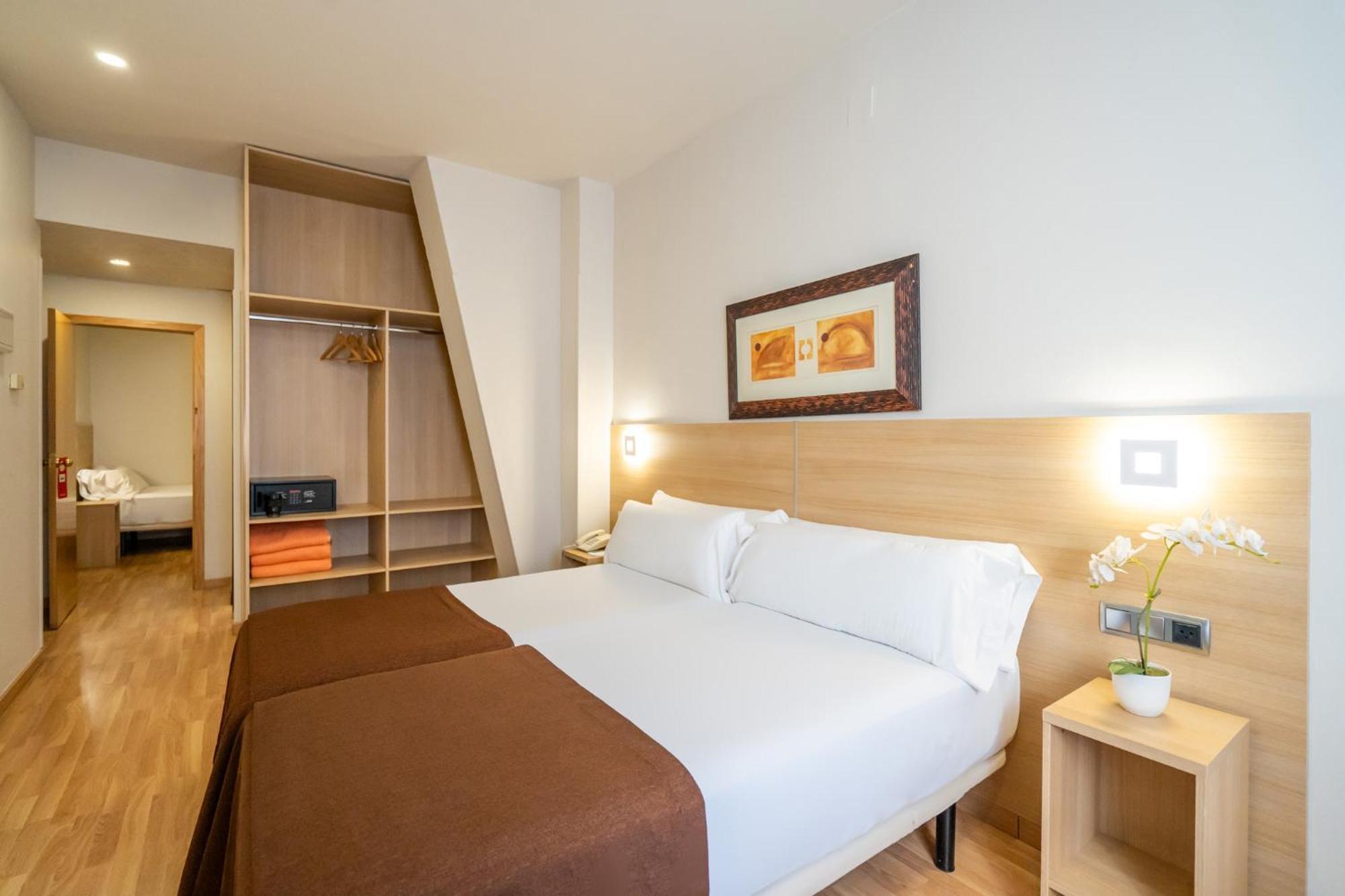 Superior Triple Room,1592046910:JPEG