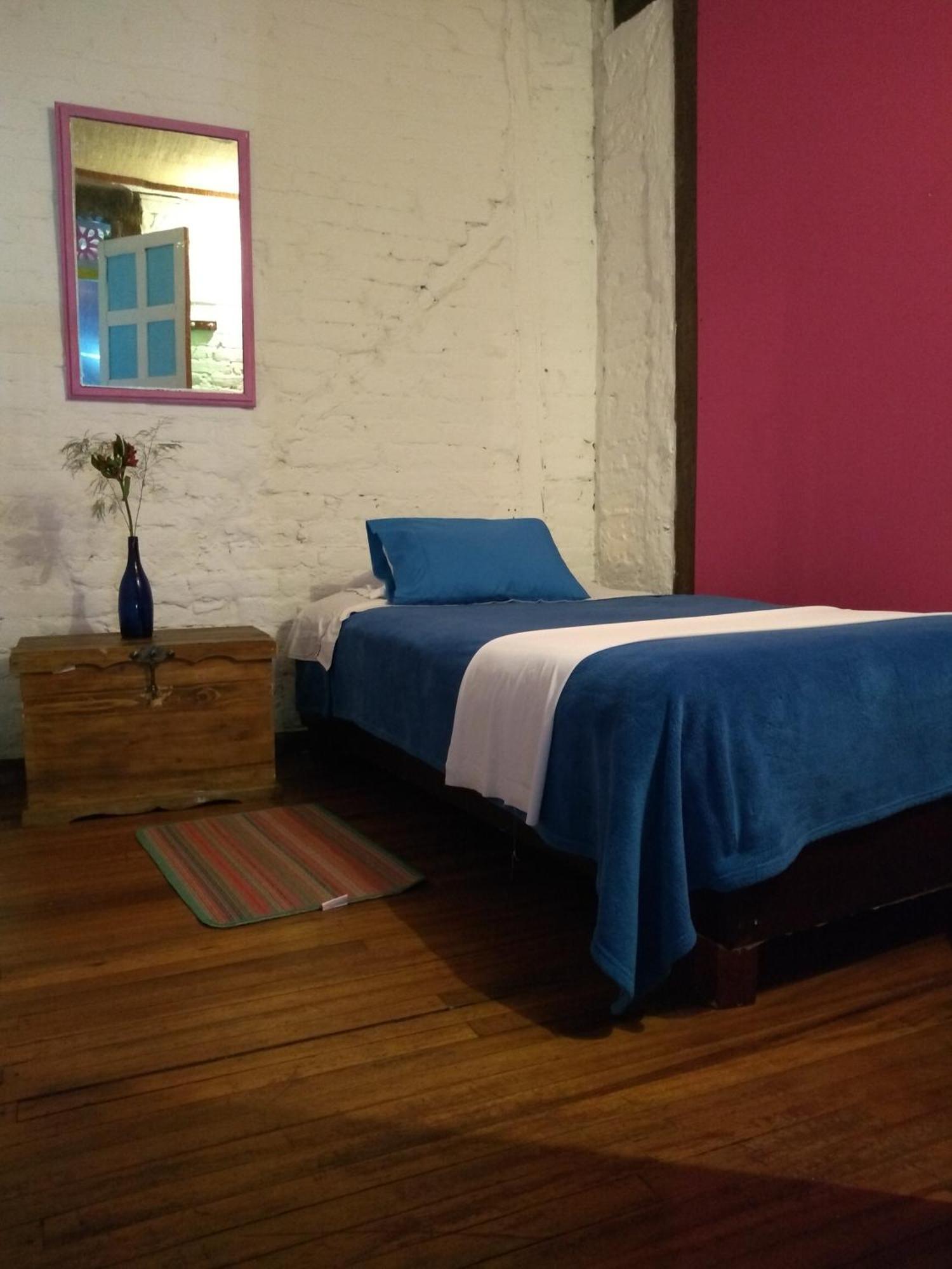 Single Room,1592064106:JPEG
