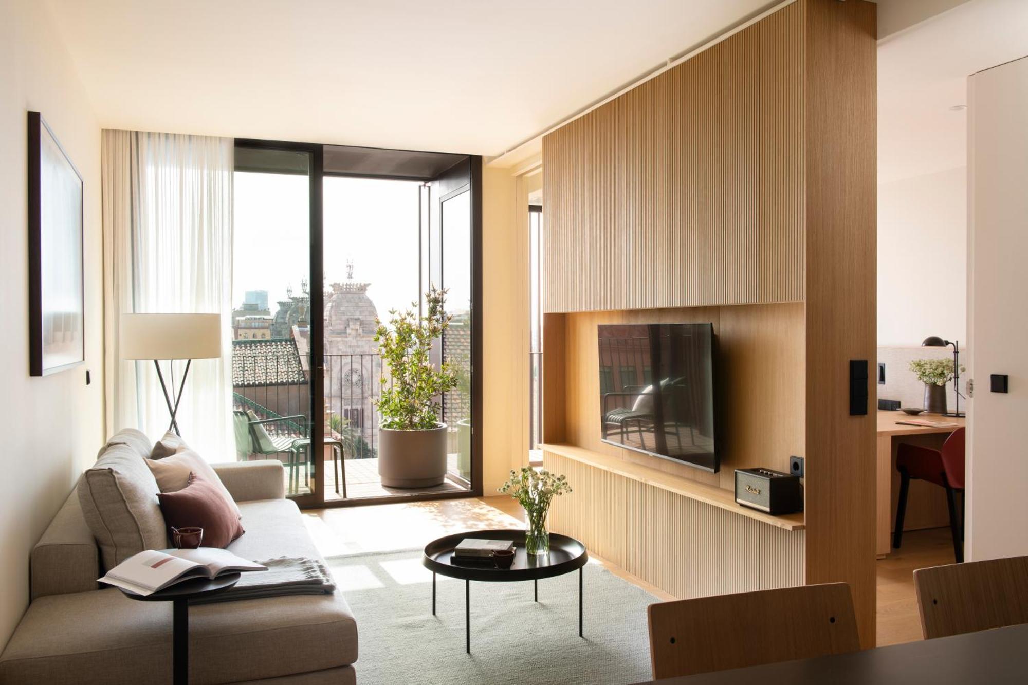 Deluxe Apartment