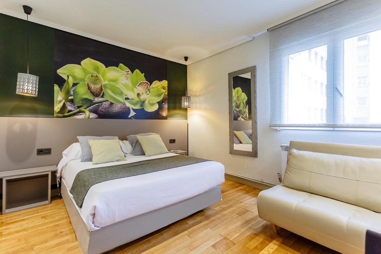 Double Room,1592934503:JPEG