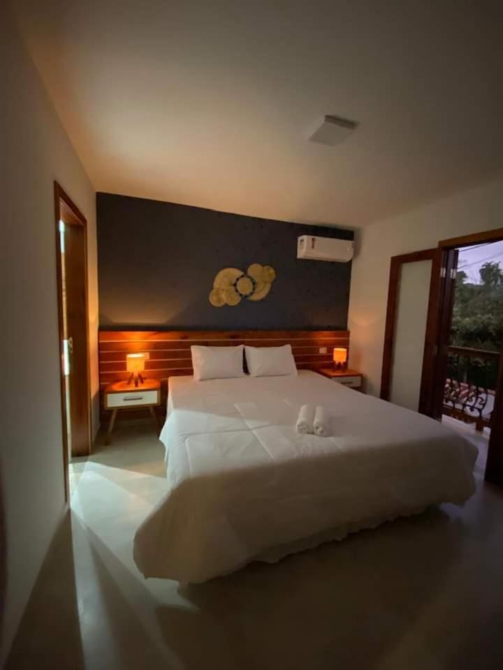 Quarto com Cama Queen-size