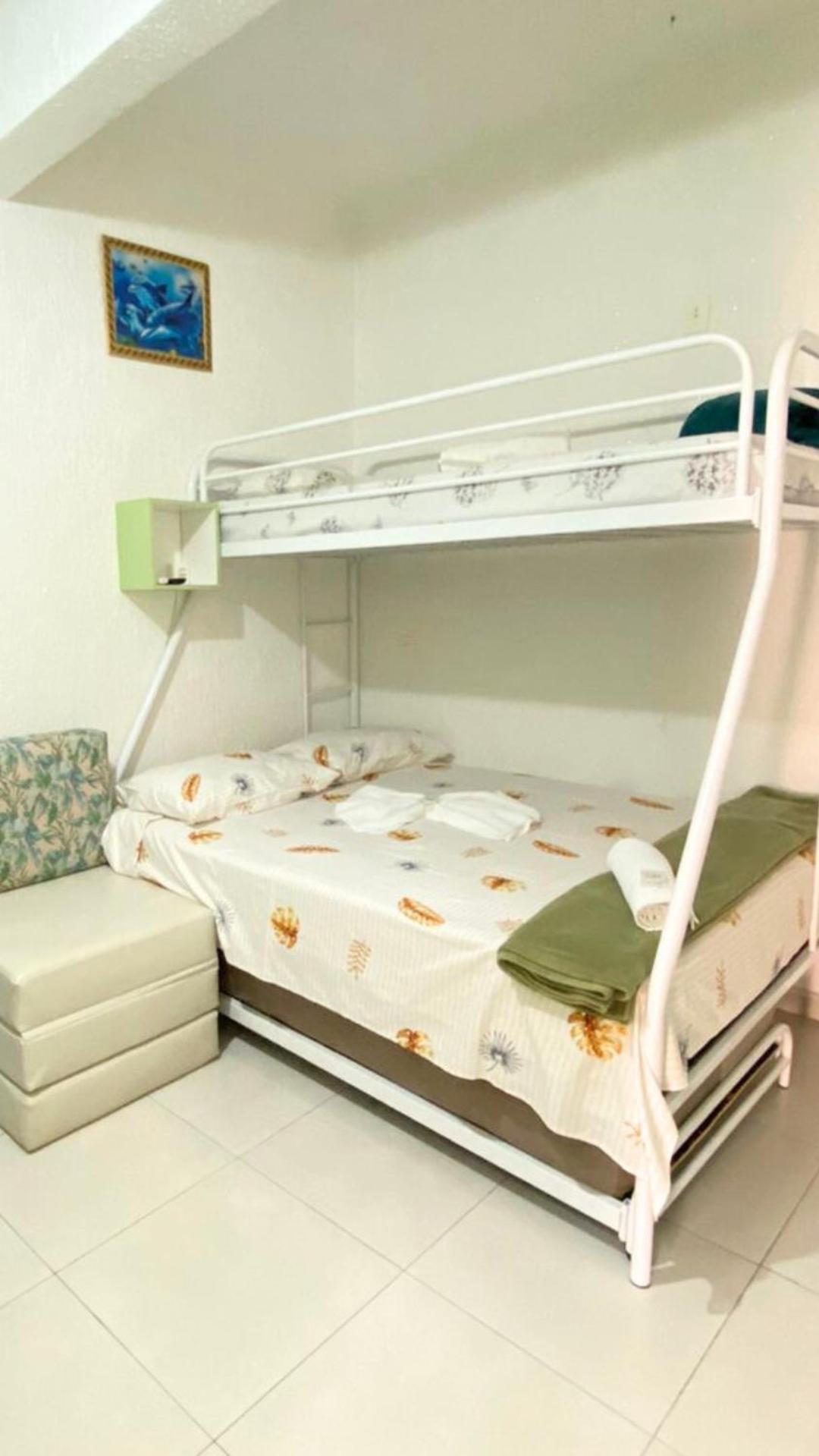 Triple Room,1594250262:JPEG