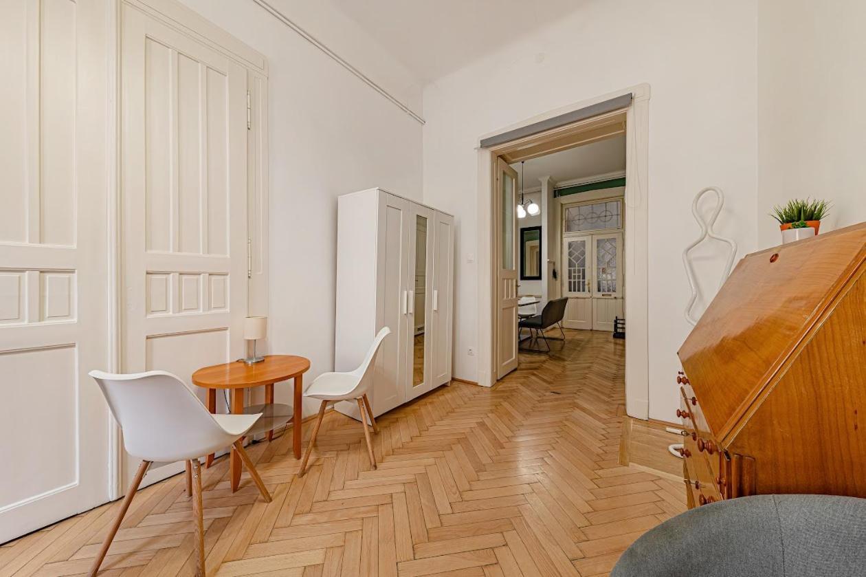 Standard Double Room,1594627001:JPEG