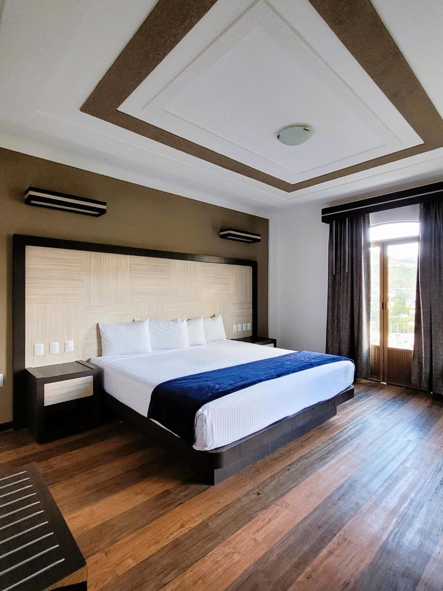 Double Room,1771765045:JPEG