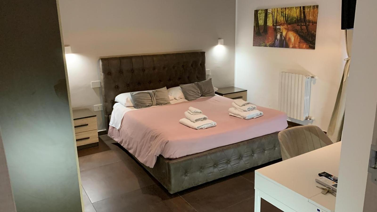 Large Double Room